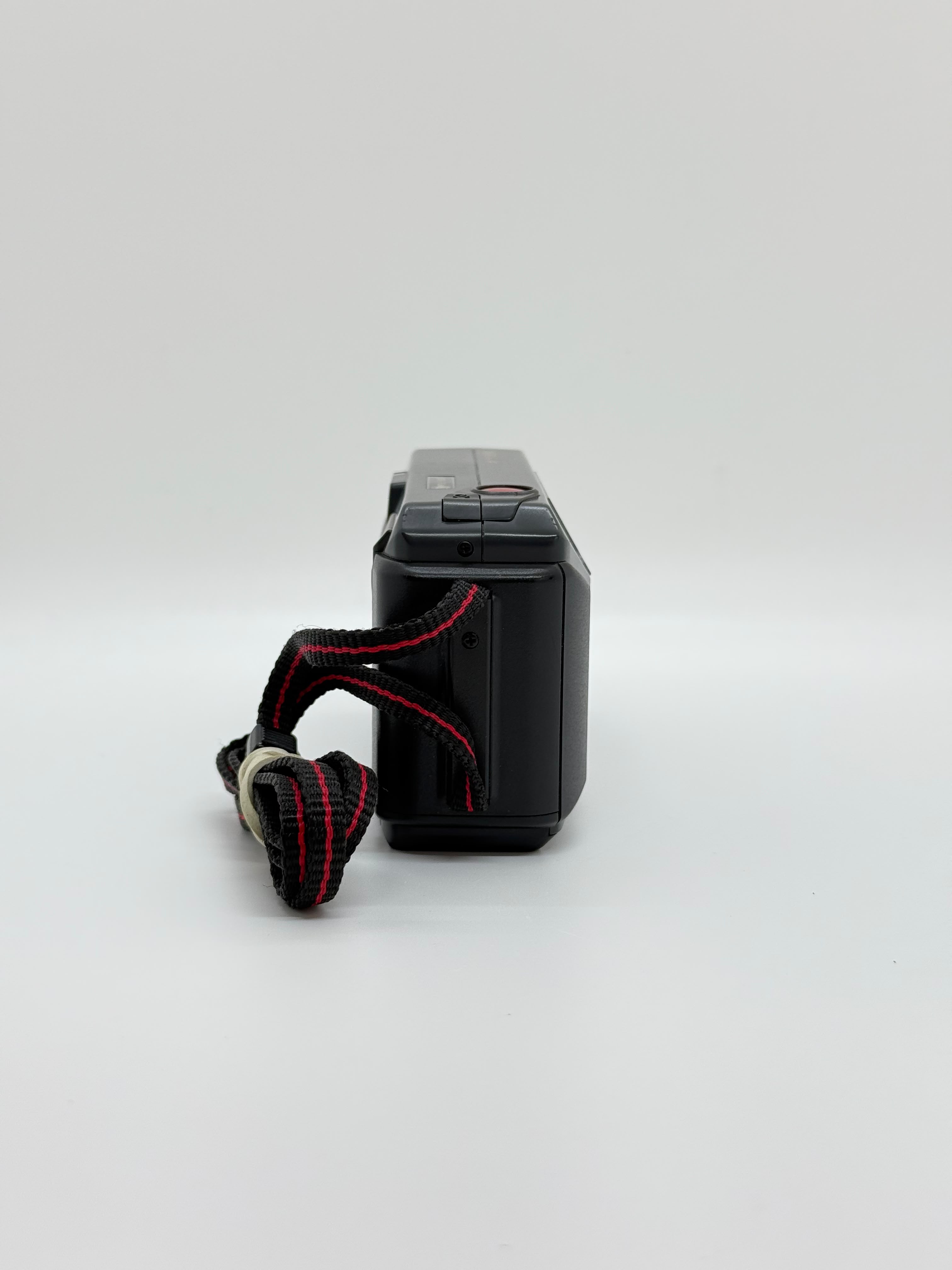 Yashica L AF Point and Shoot (傻瓜機) 菲林相機   