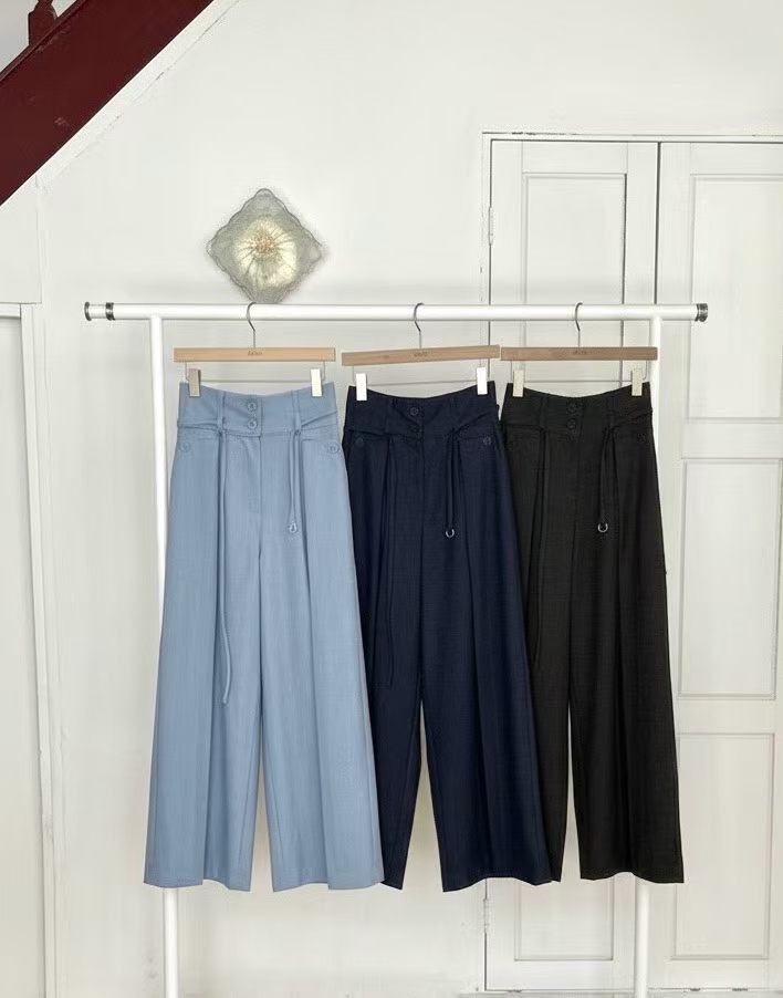 B11 高腰雙釦飾帶俐落仿牛仔寬褲