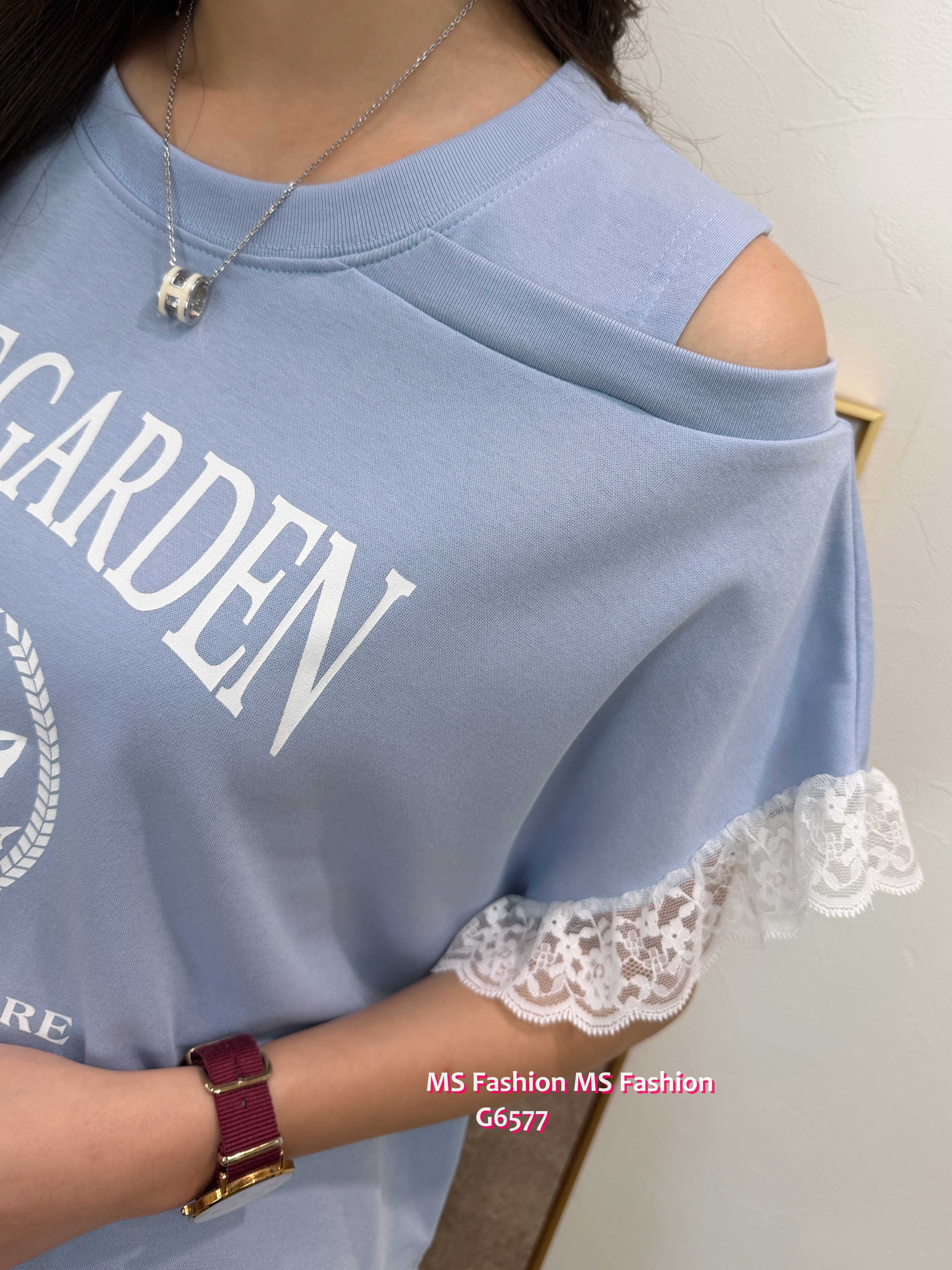 G6577 型格露肩拼lace top