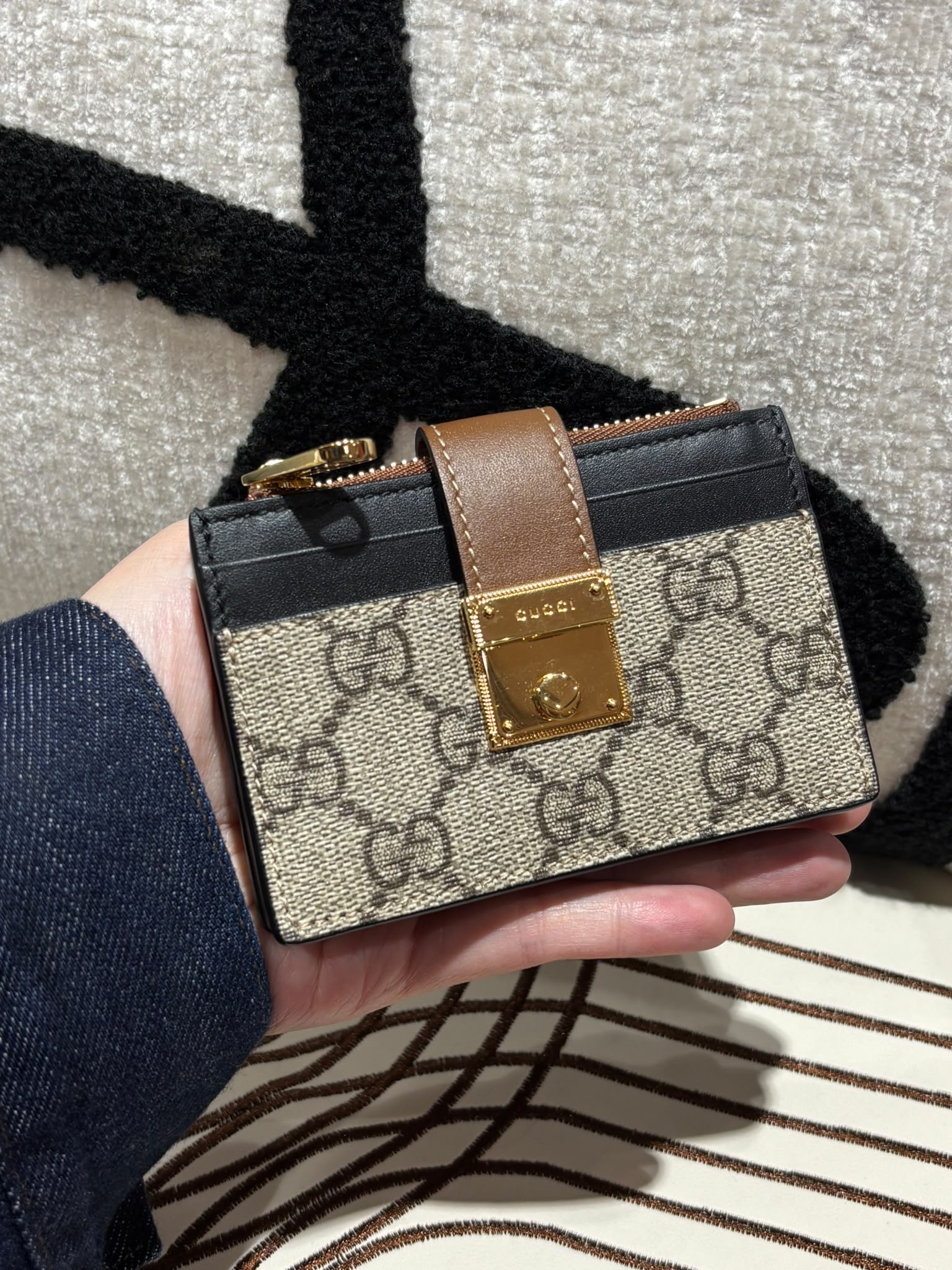 Gucci interlocking card holder 658228 100%Authentic,98%new ✅box 