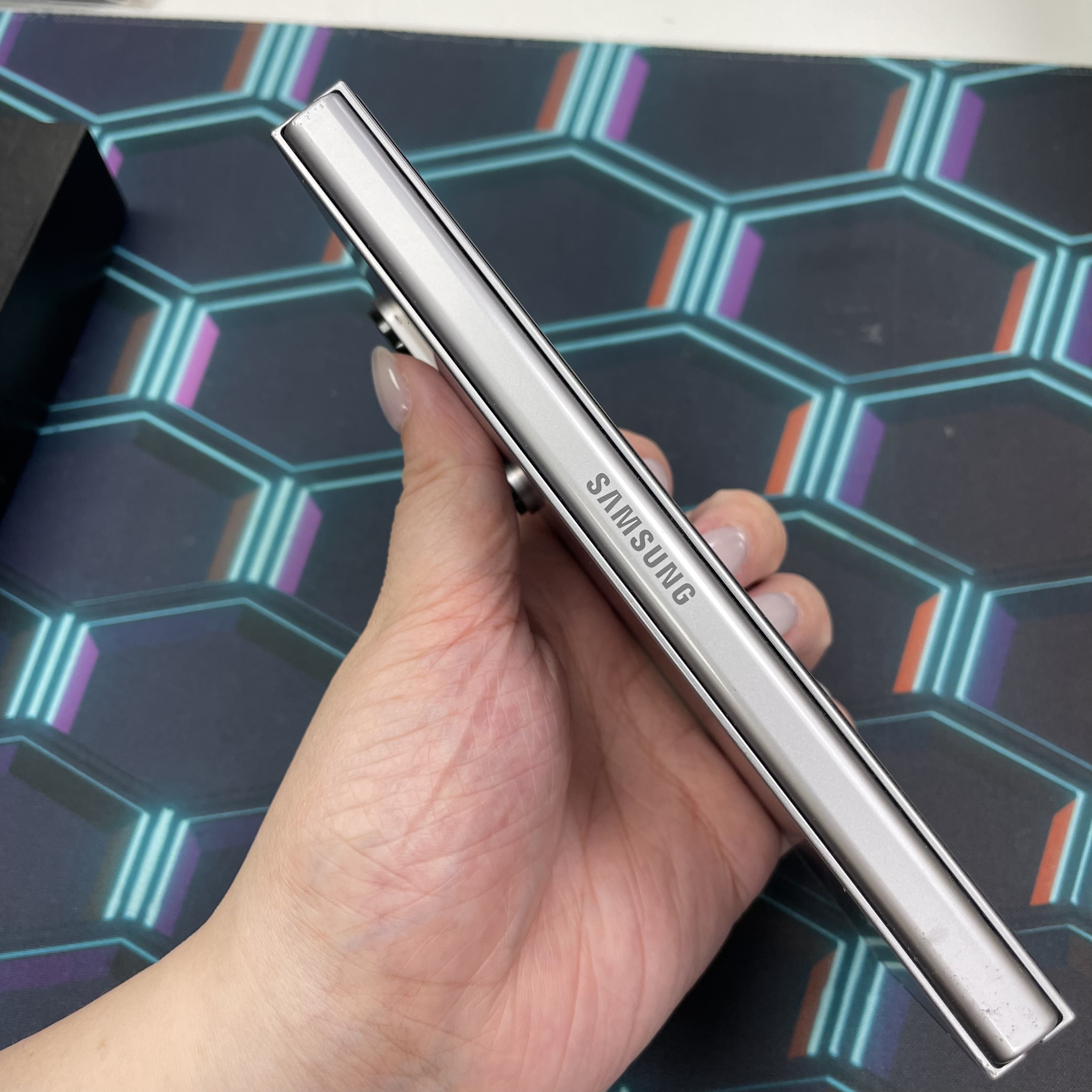*6505B Galaxy Z Fold 6 超靚機 12+512GB 銀色 sliver