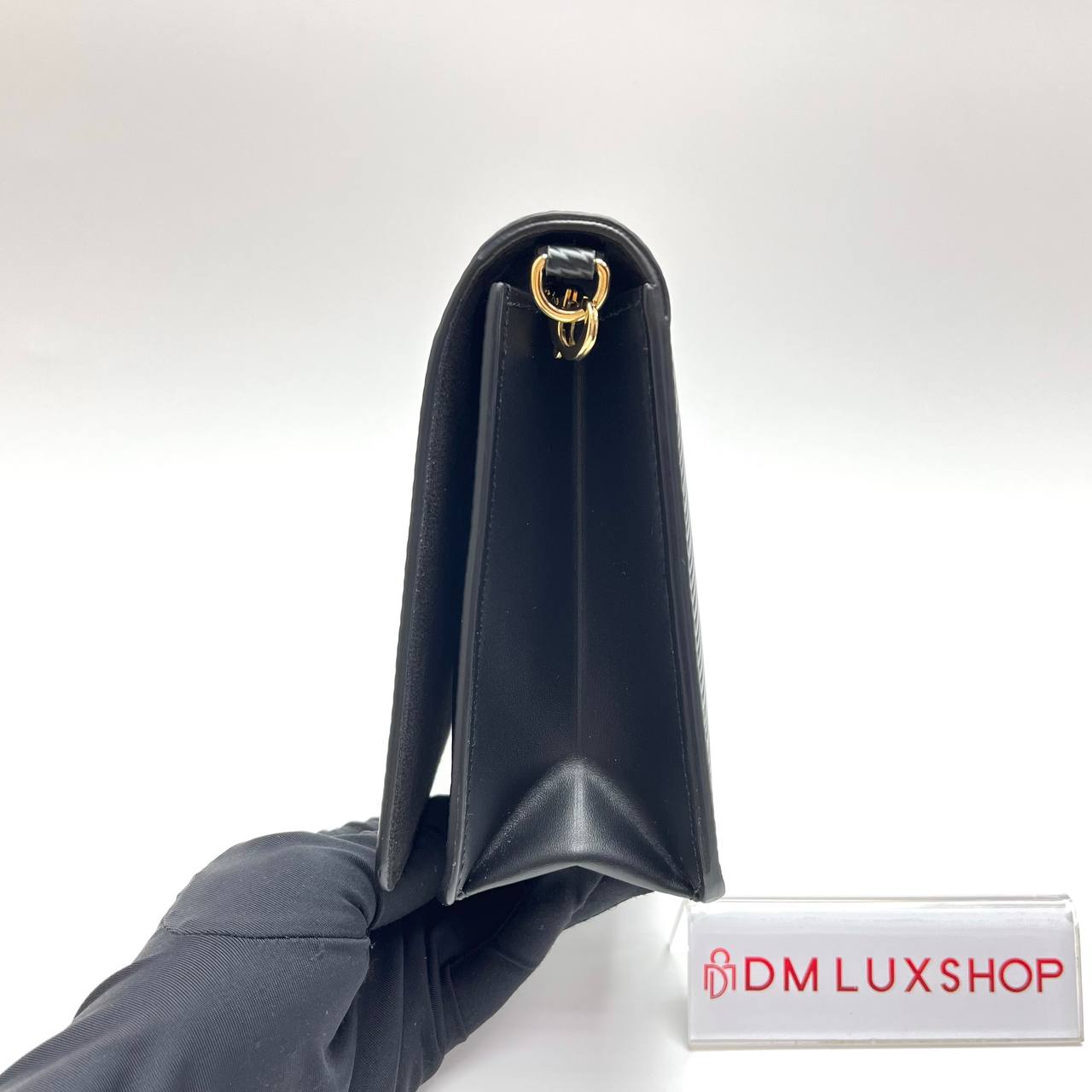 LV Twist Black WOC GHW