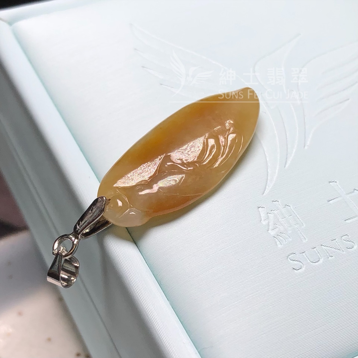 翡色喜鵲吊墜 YM00176