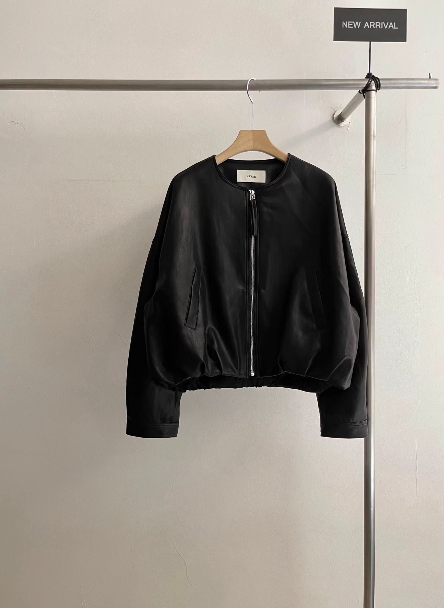 仿皮Bomber Jacket 外套