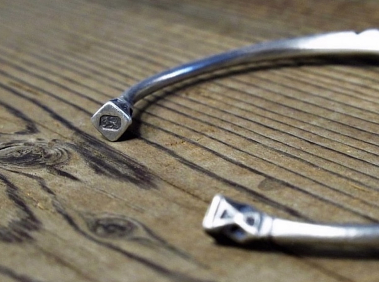 Vantique  TUAREG SILVER BRACELET LARGE