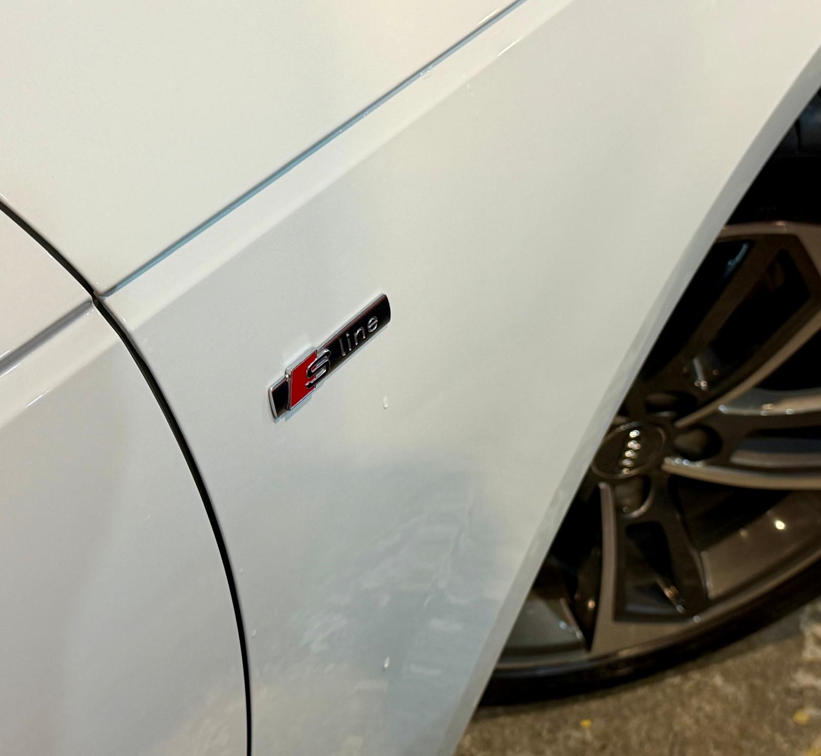 Audi A4 Sedan 30TFSI S-Line 2016