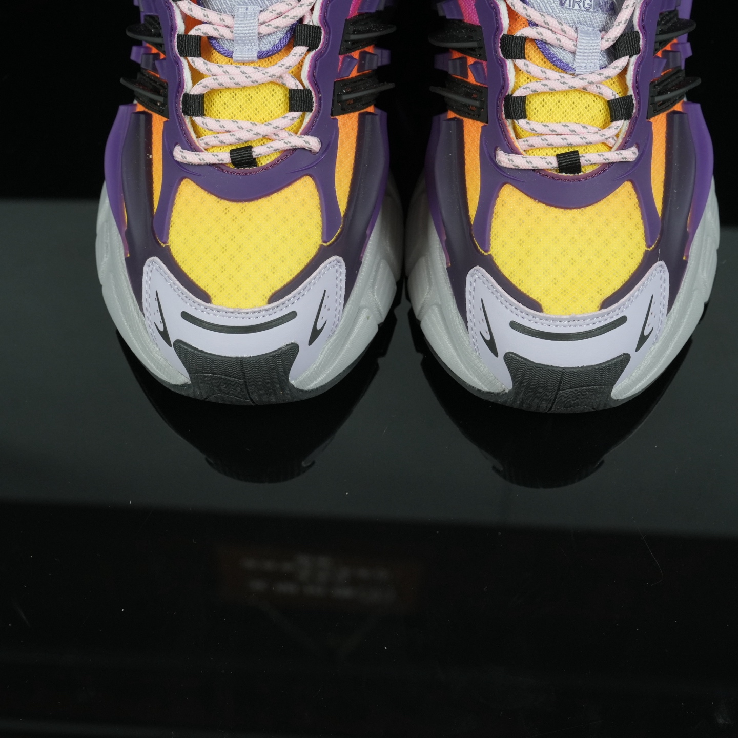 Pharrell Williams x Adidas Adistar Jellyfish JP9275