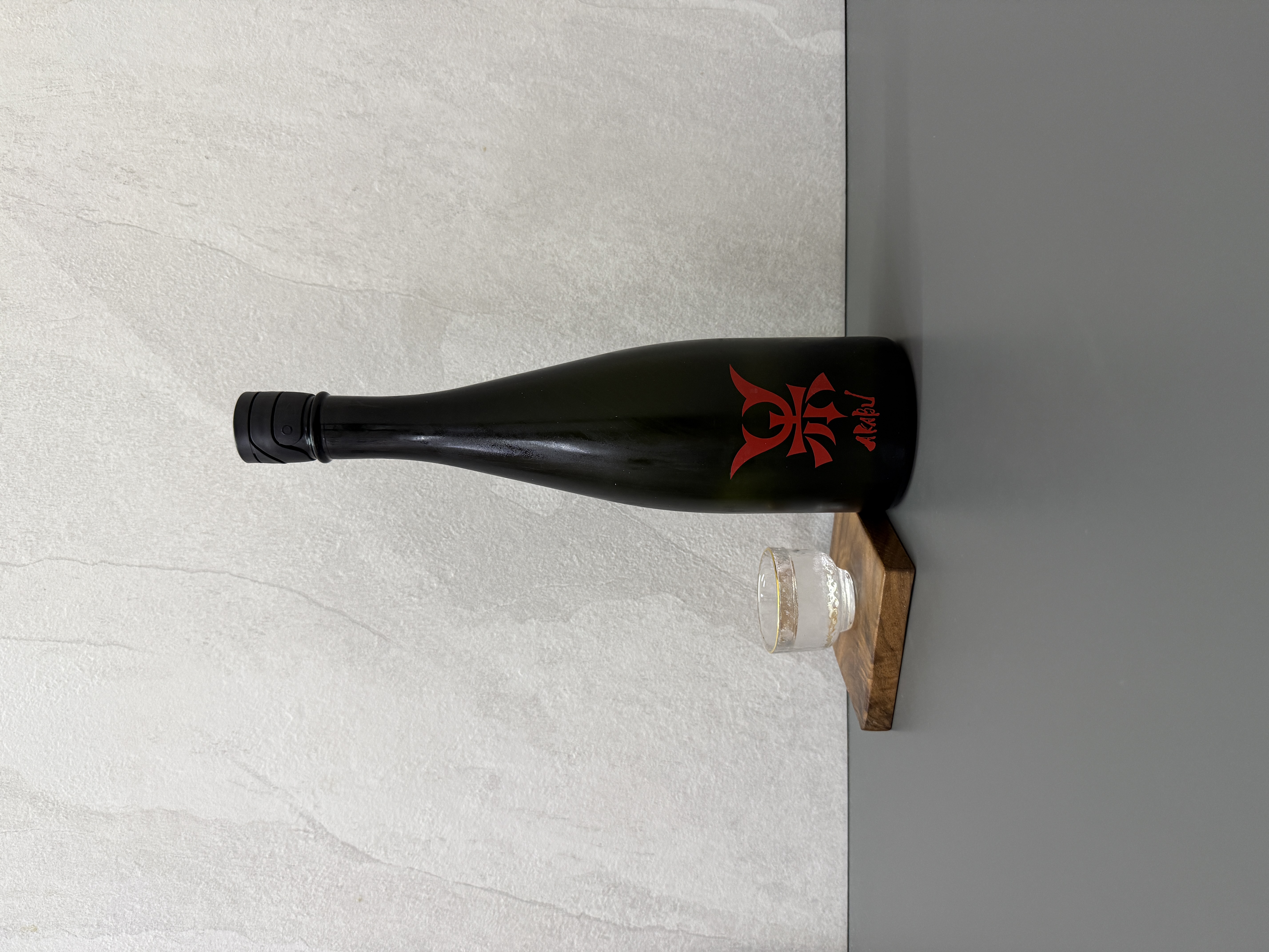 AKABU RED EMBLEM 純米大吟釀 720ml