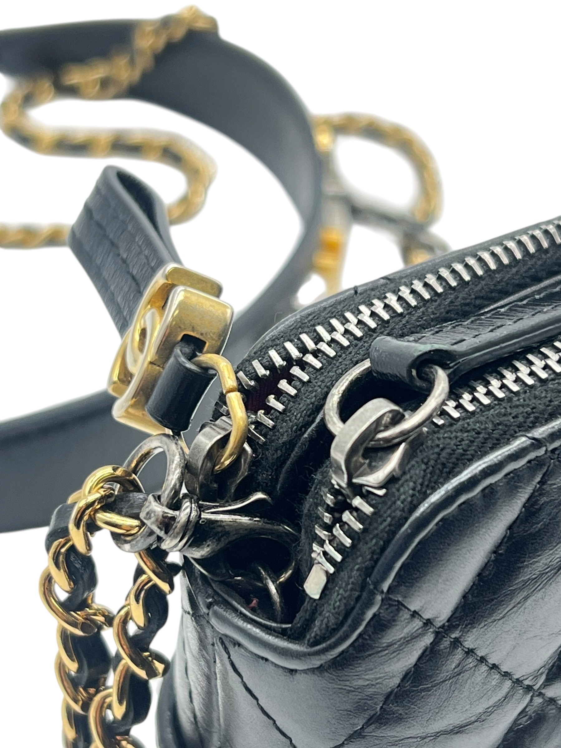 Pre-Owned CHANEL Gabrielle WOC Wallet On Chain Shoulder Bag / Product Code: 26061005