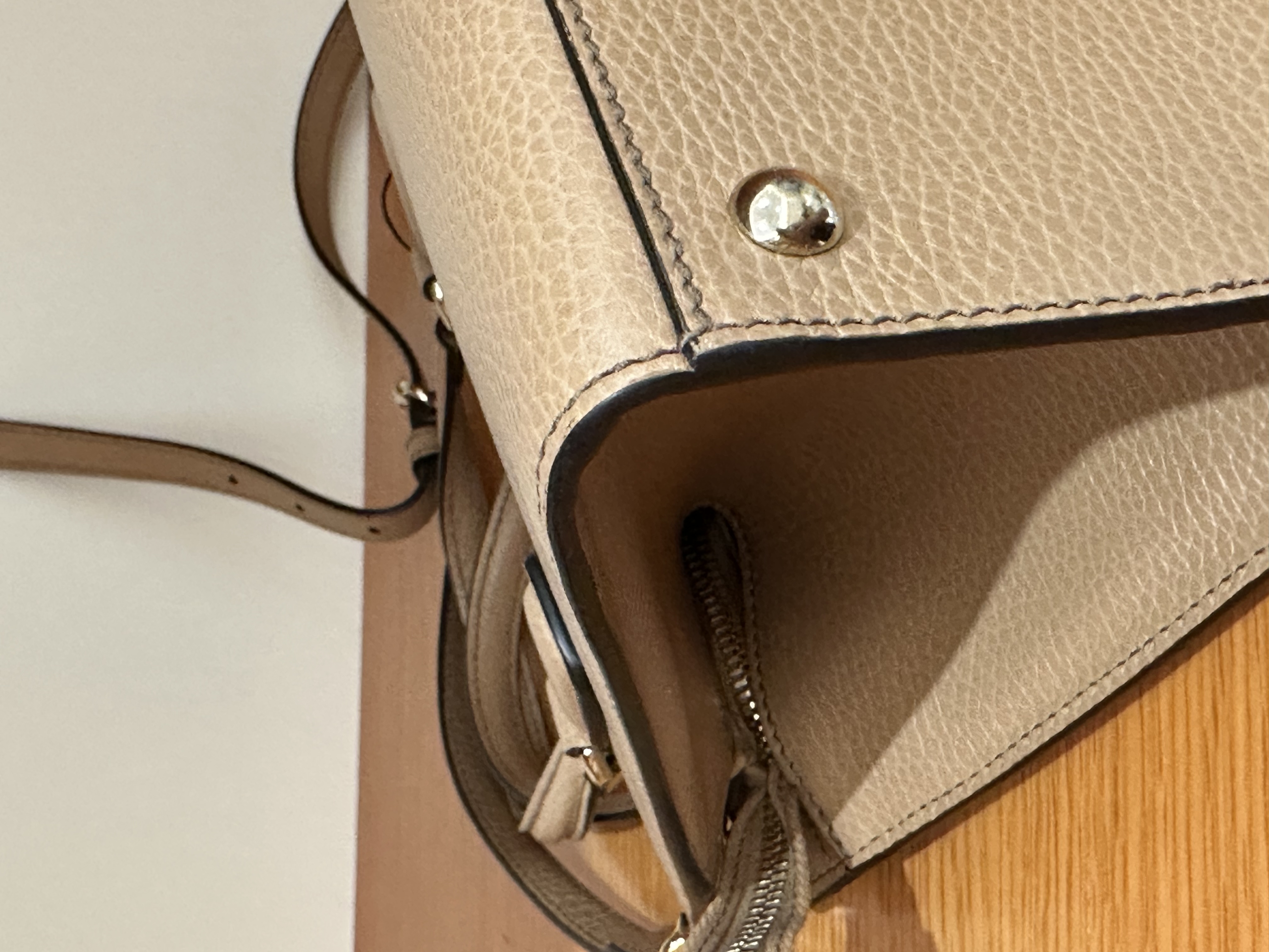 直播貨品 |  [1個-$100 2個-$300］HH34