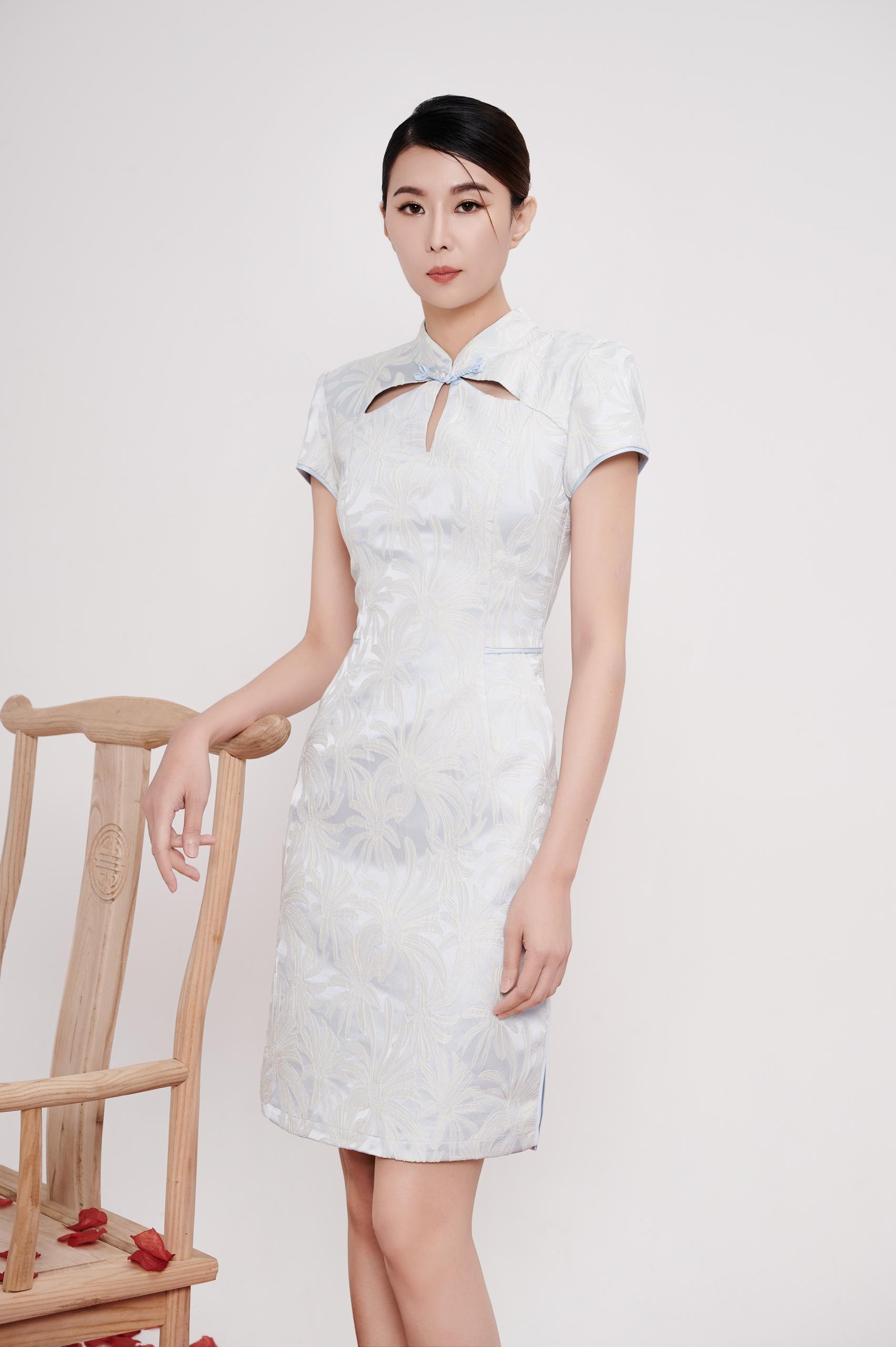 独家短袖旗袍 2124