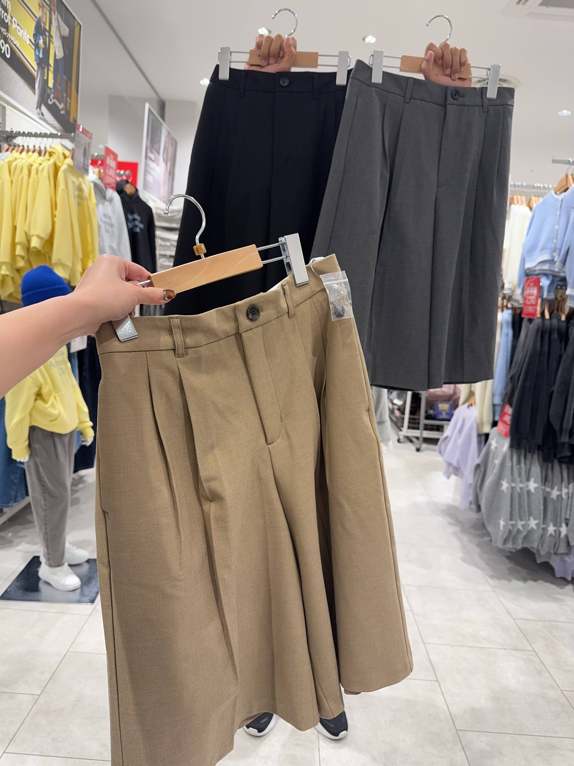 🇯🇵GU 西装阔腿六分裤