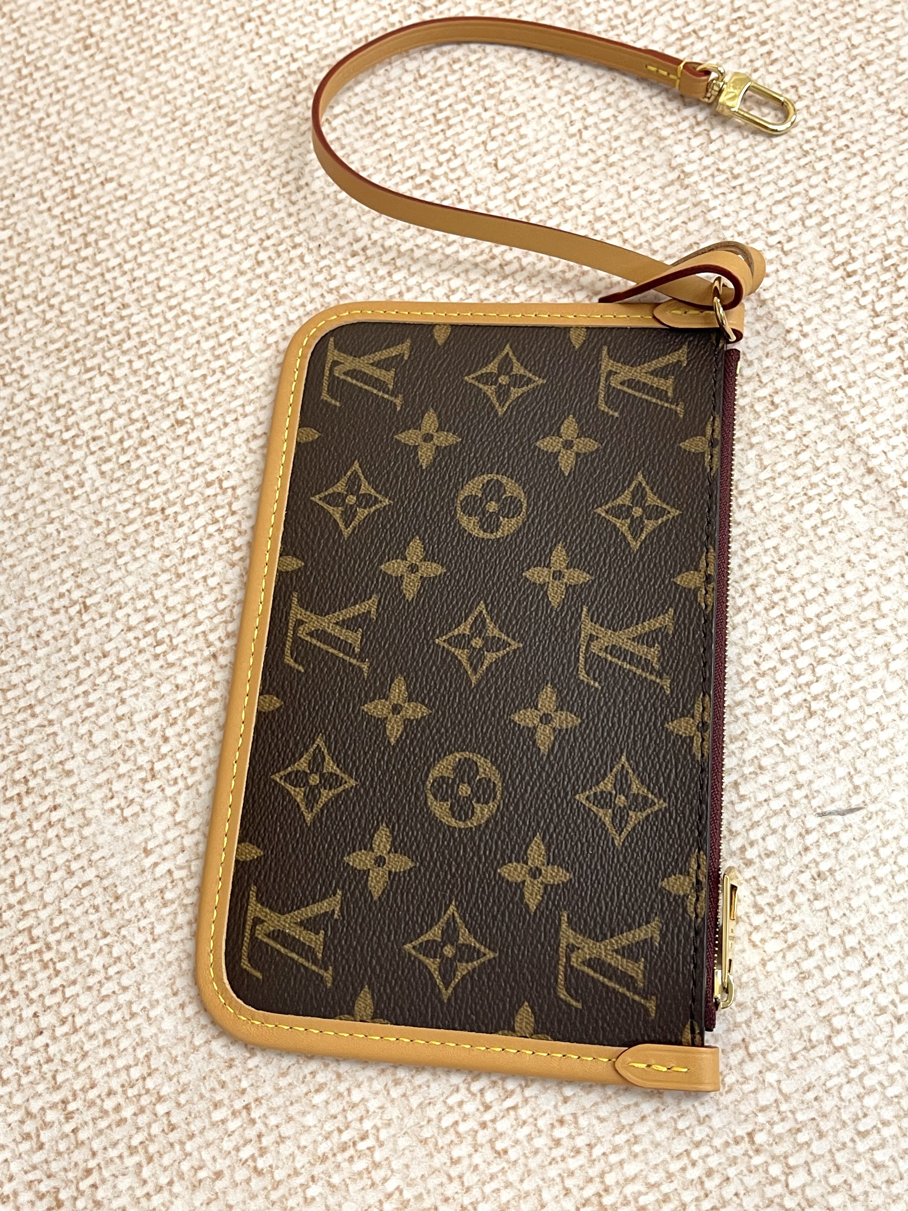 Pre-owned  Louis Vuitton Carryall PM/ Product Code: 26052601
