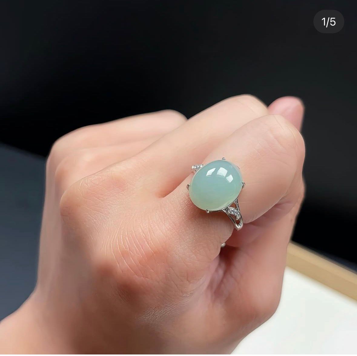 湖水綠翡翠蛋面銀鑲活口戒指