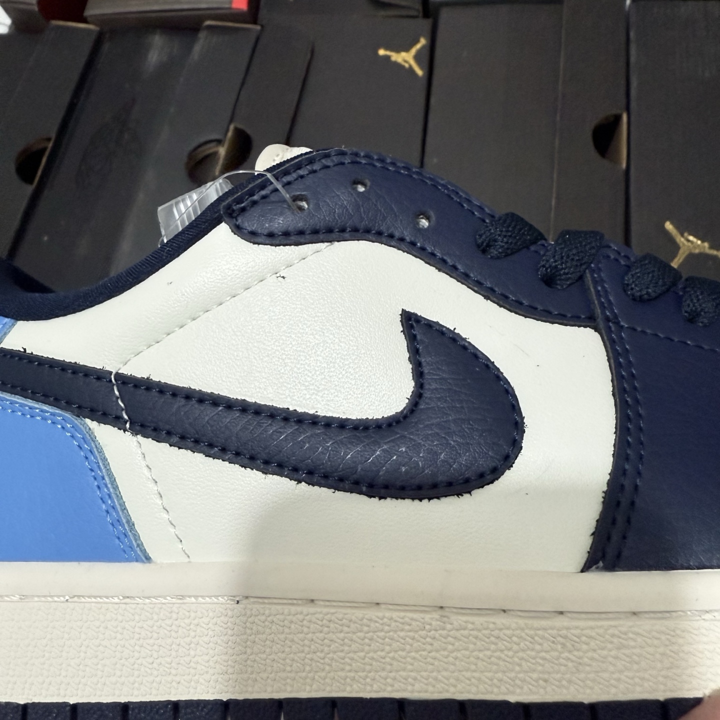 Nike Air Jordan 1 Low "Obsidian" CZ0790-400