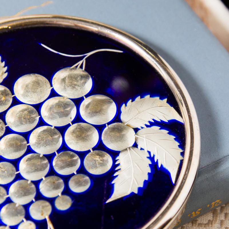 Vintage Czechoslovakia Intaglio Cut Grape Pattern Blue & Silver Glass Round Mat / Large Coaster(CB118)