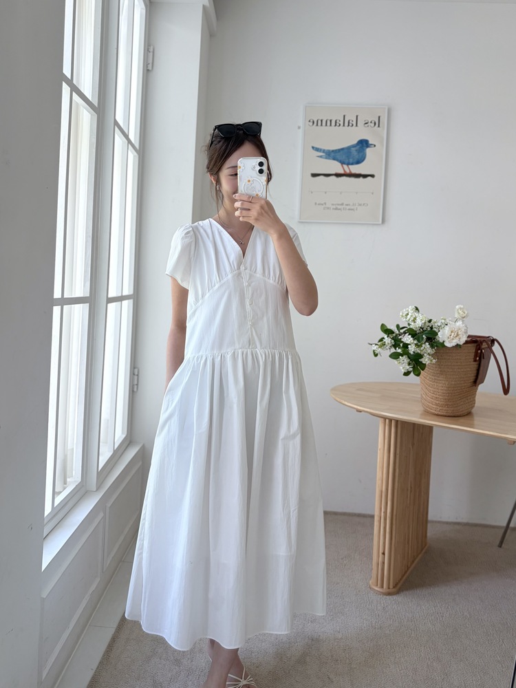 Airy Button Front Long Dress (White)