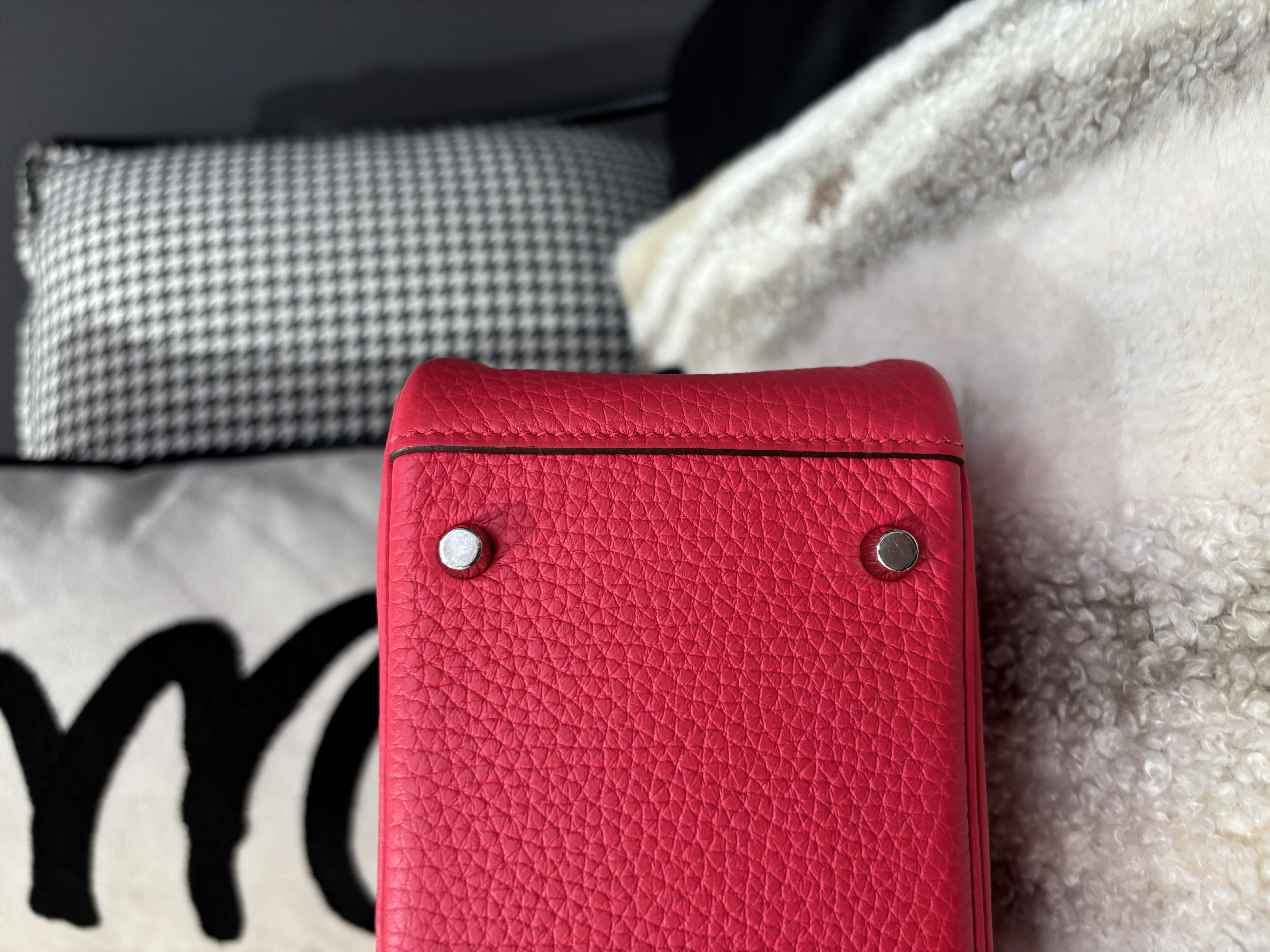 HERMES MINI LINDY ,STAMP Y, ROSE EXTREME CLEMENCE 100%Authentic ,99%new閑置品 ✅專門店收據✅dust bag ✅盒