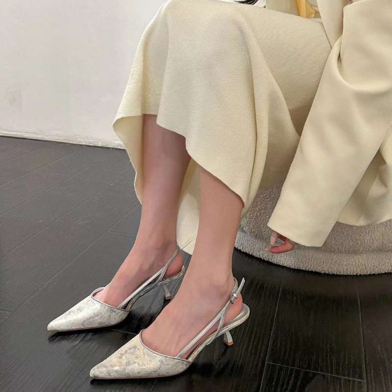 SH205猫眼包头凉鞋