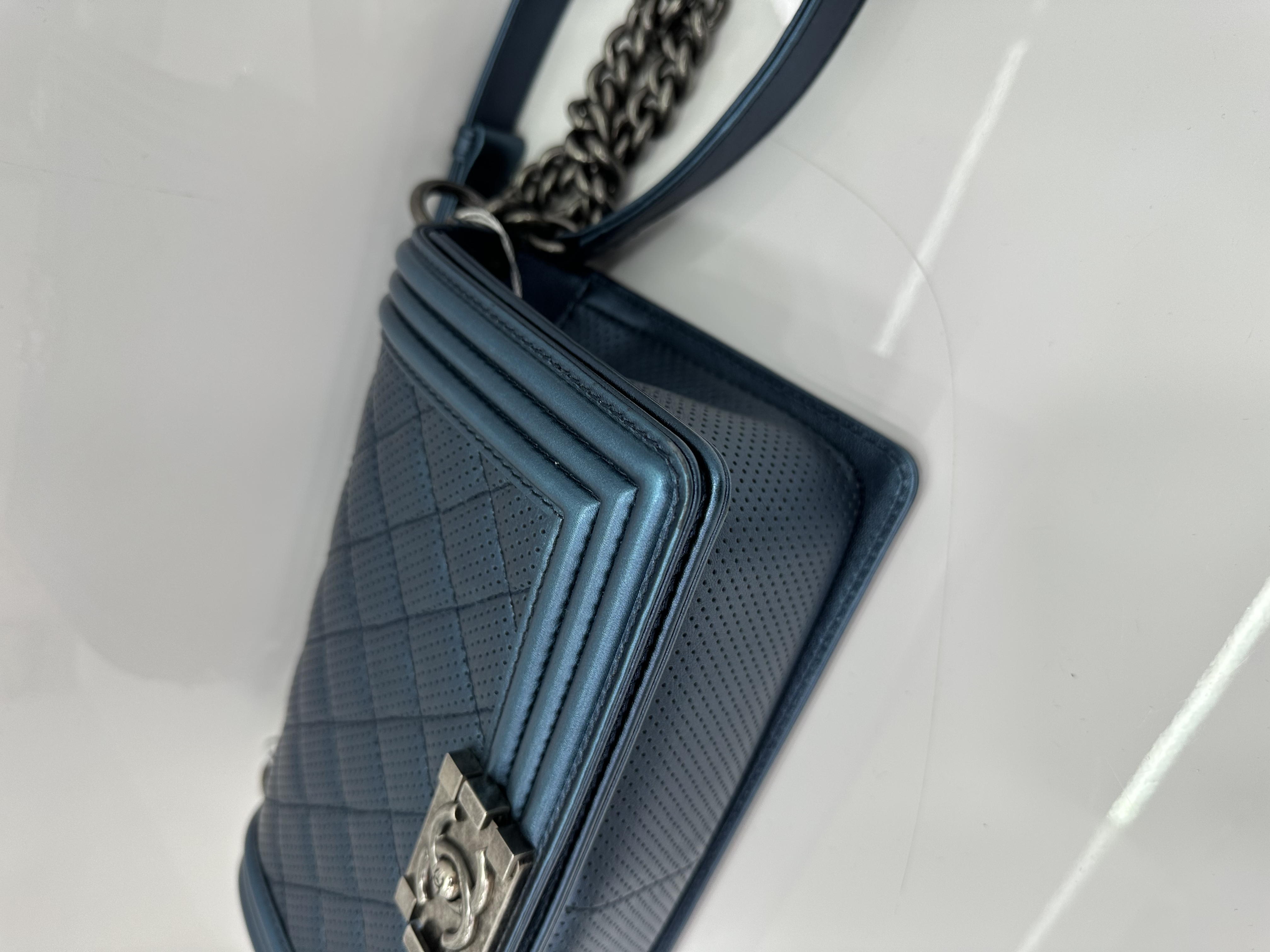 直播貨品 |  [1個-$100 2個-$300］EE102