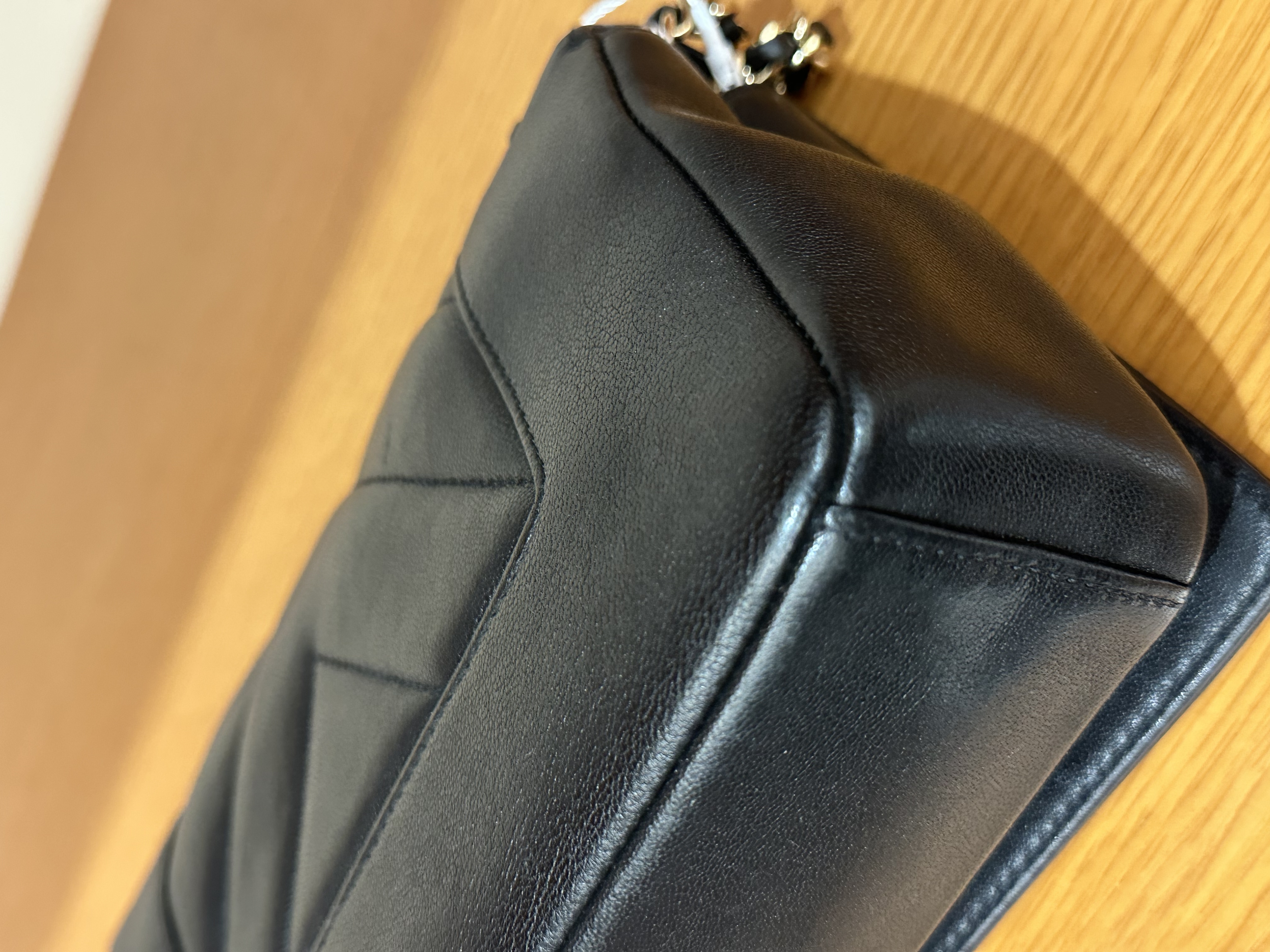 直播貨品 |  [1個-$100 2個-$300］ HH10