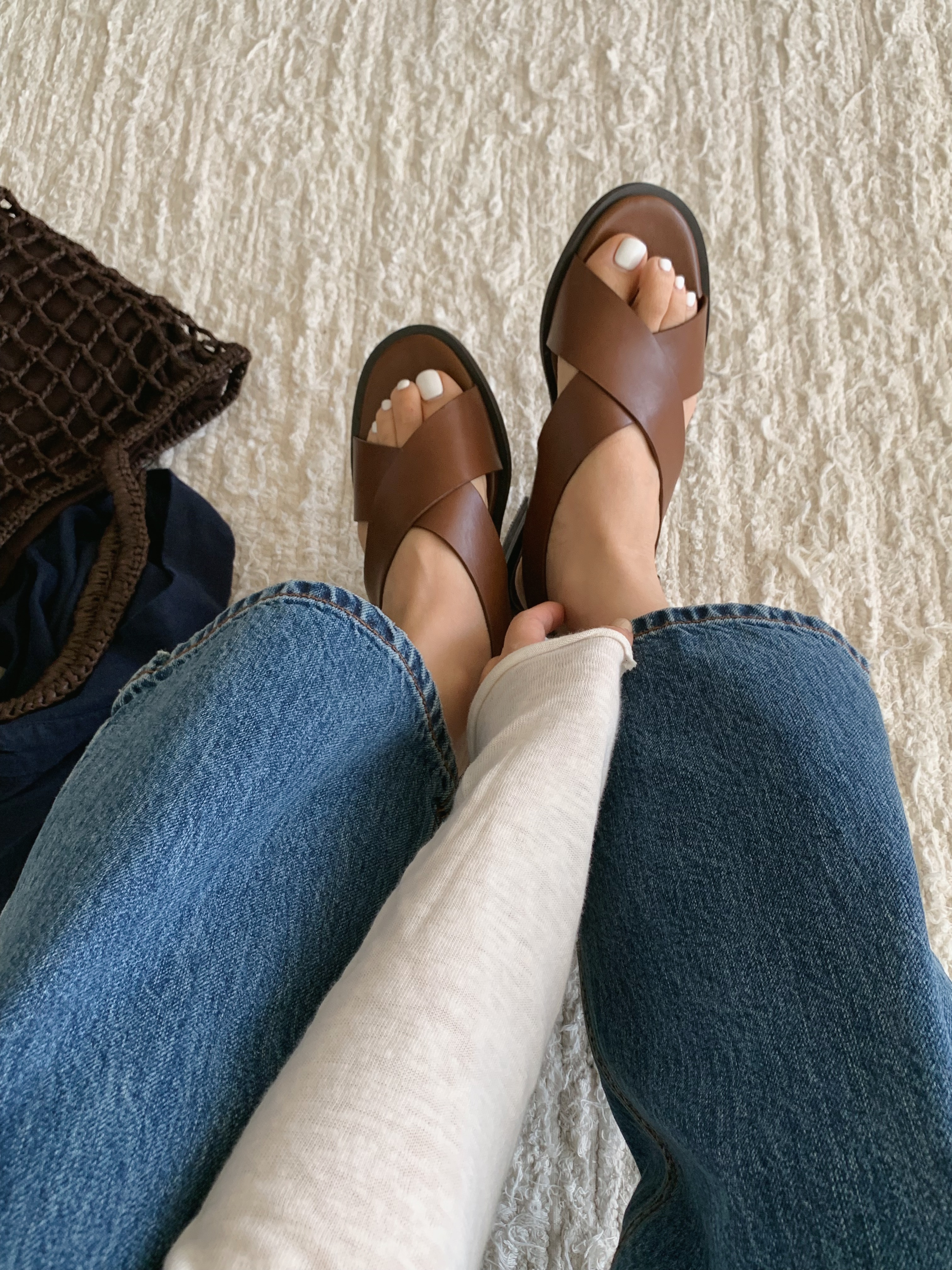 Cross Strap Sandals (2 colors)