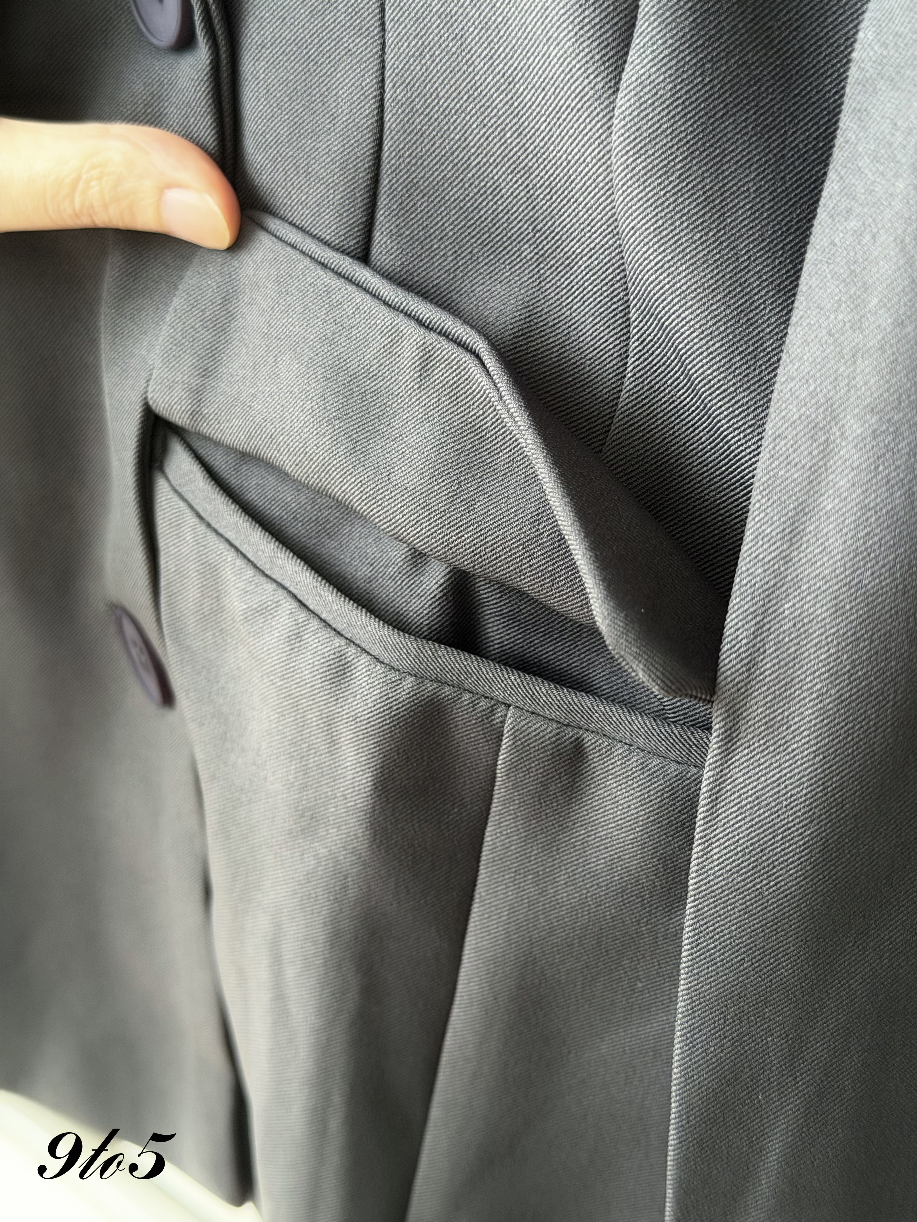 T4501 Long Sleeve Oversized Blazer - Brown & Grey