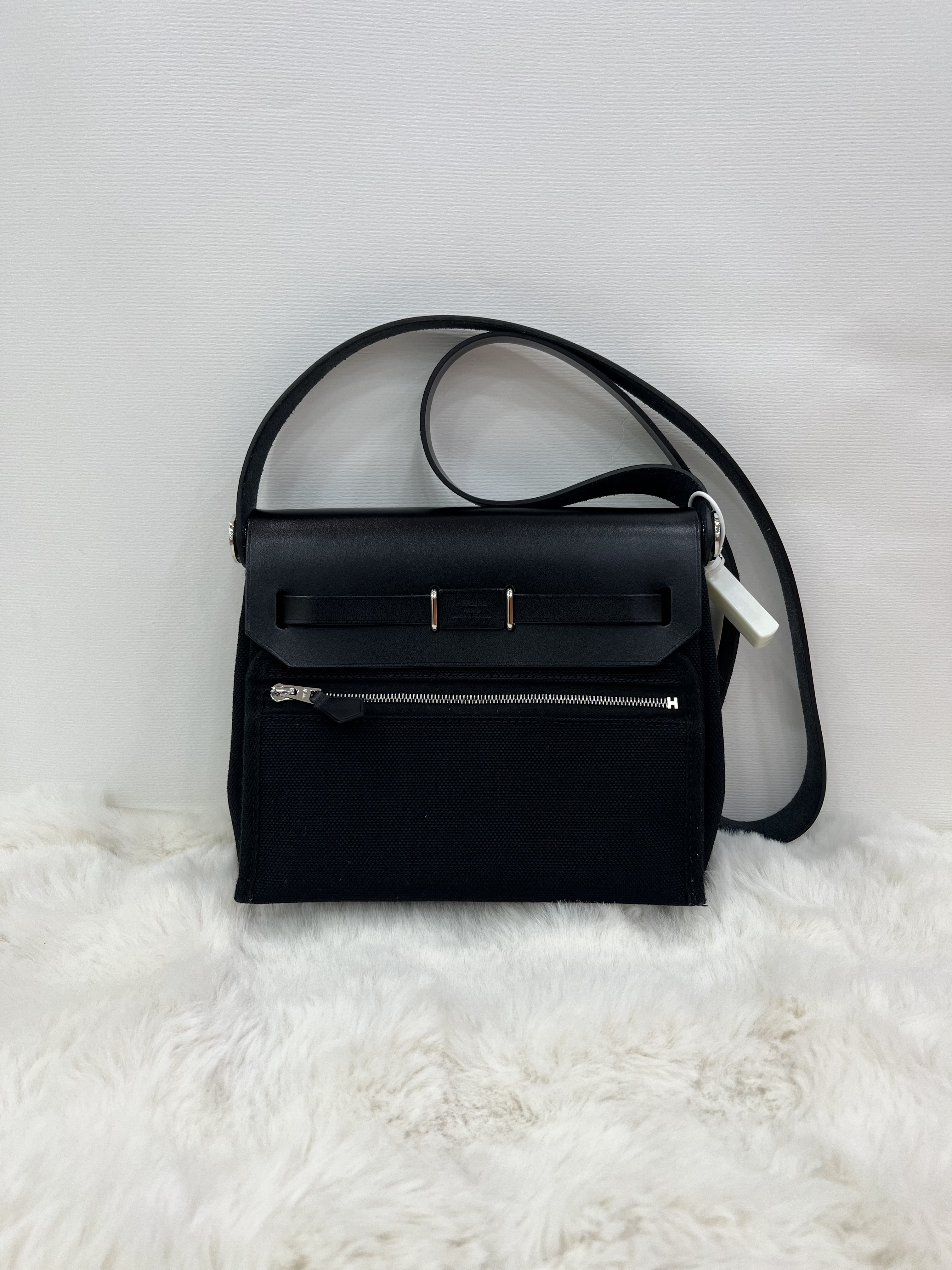 Pre-owned Hermes Herbag / Stamp K / Product Code: 080925