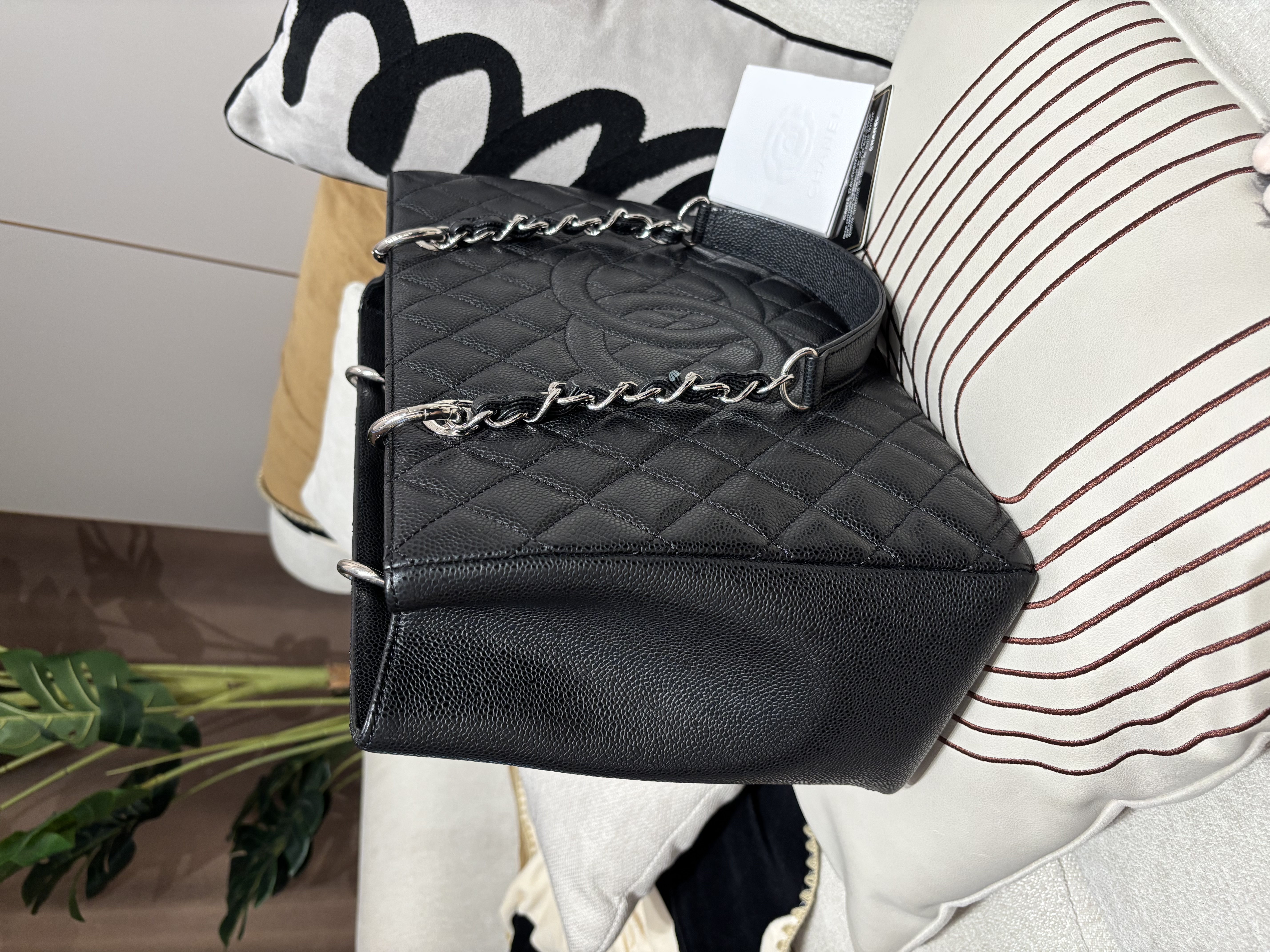 Chanel Gst grand shopping tote 100%Authentic, 99%New ✅收據✅19卡✅塵袋