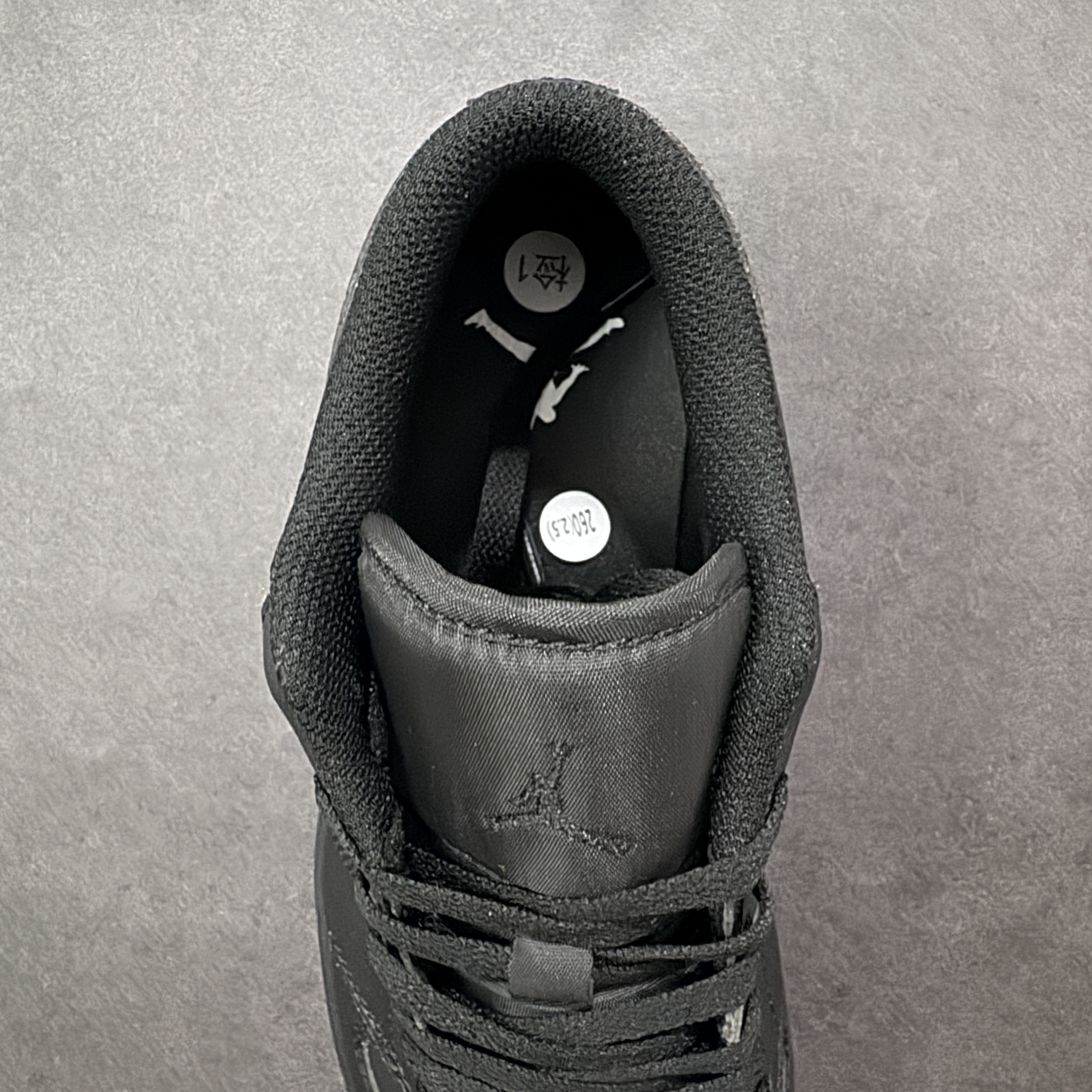 Nike Air Jordan 1 Low 553558-093