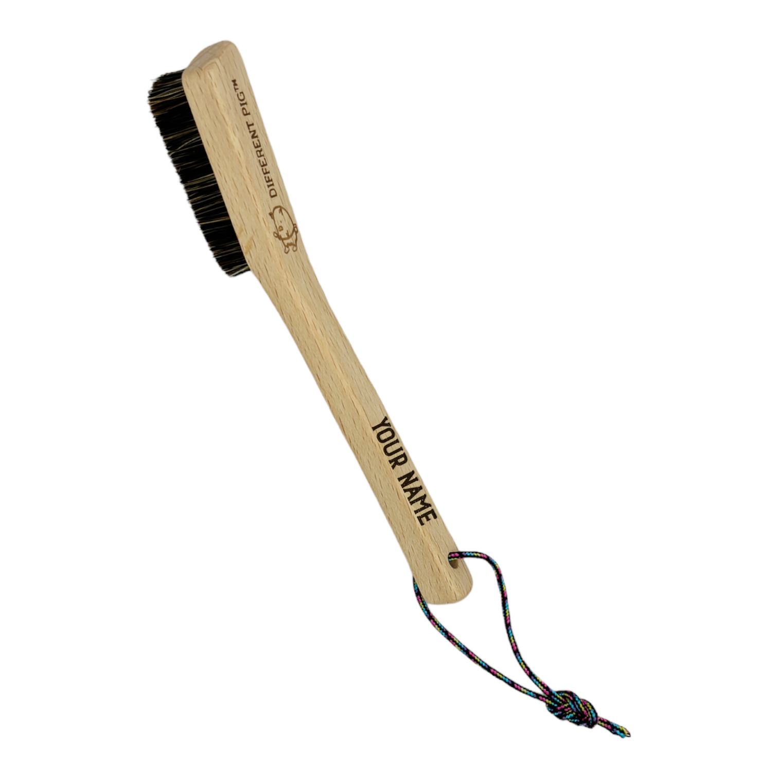 【來字刻名】𝗗𝗜𝗙𝗙𝗘𝗥𝗘𝗡𝗧 𝗣𝗜𝗚™ Piglet brush with name carving 刻名小豬掃連掛繩
