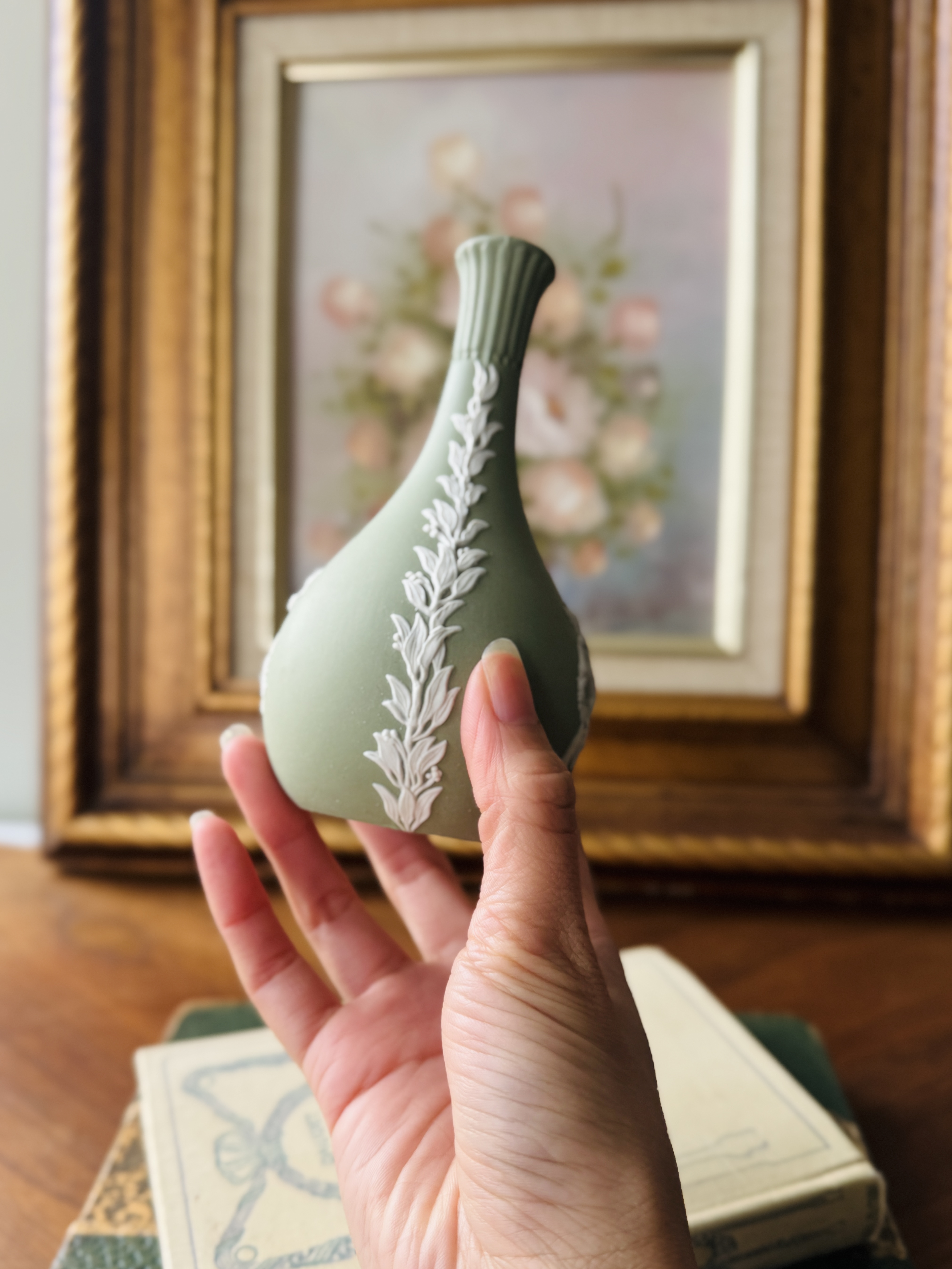 Vintage Wedgwood Green Jasper Bud Vase (MT2461)