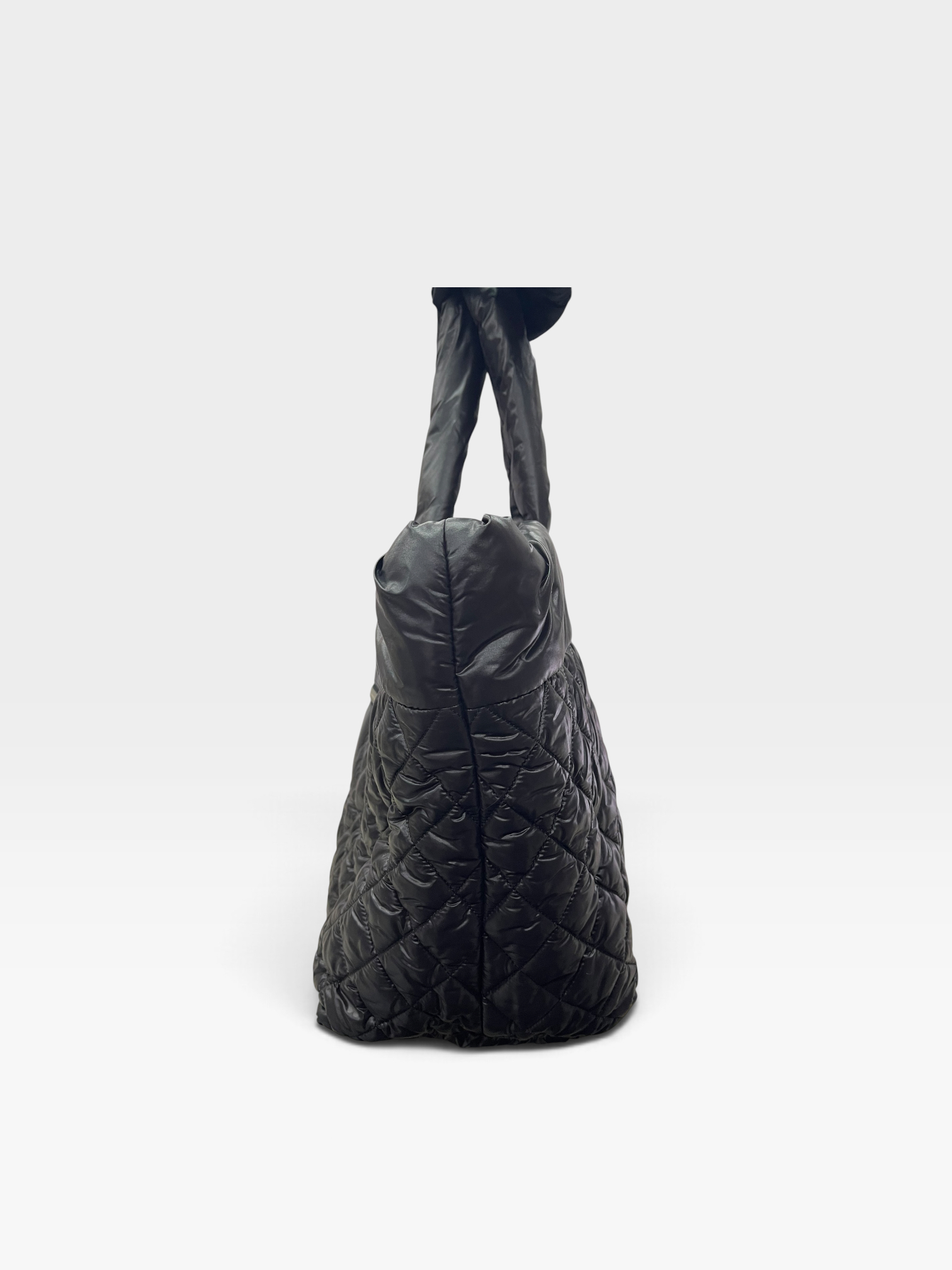 Pre-Owned CHANEL Cocoon Tote Bag / Product Code: 090906