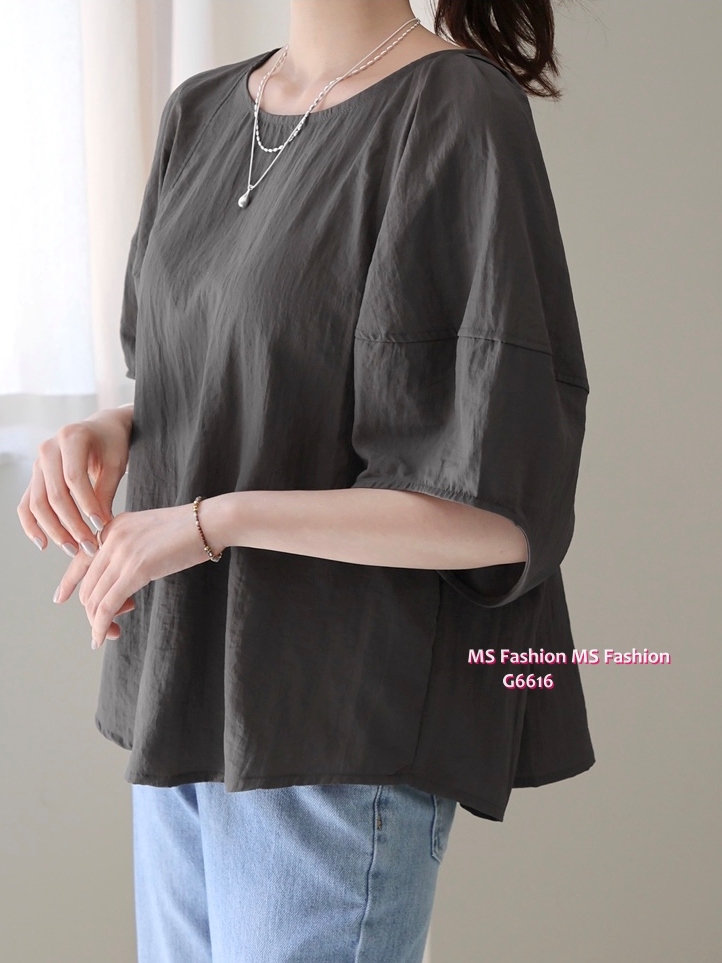 G6616 淨色泡泡袖top