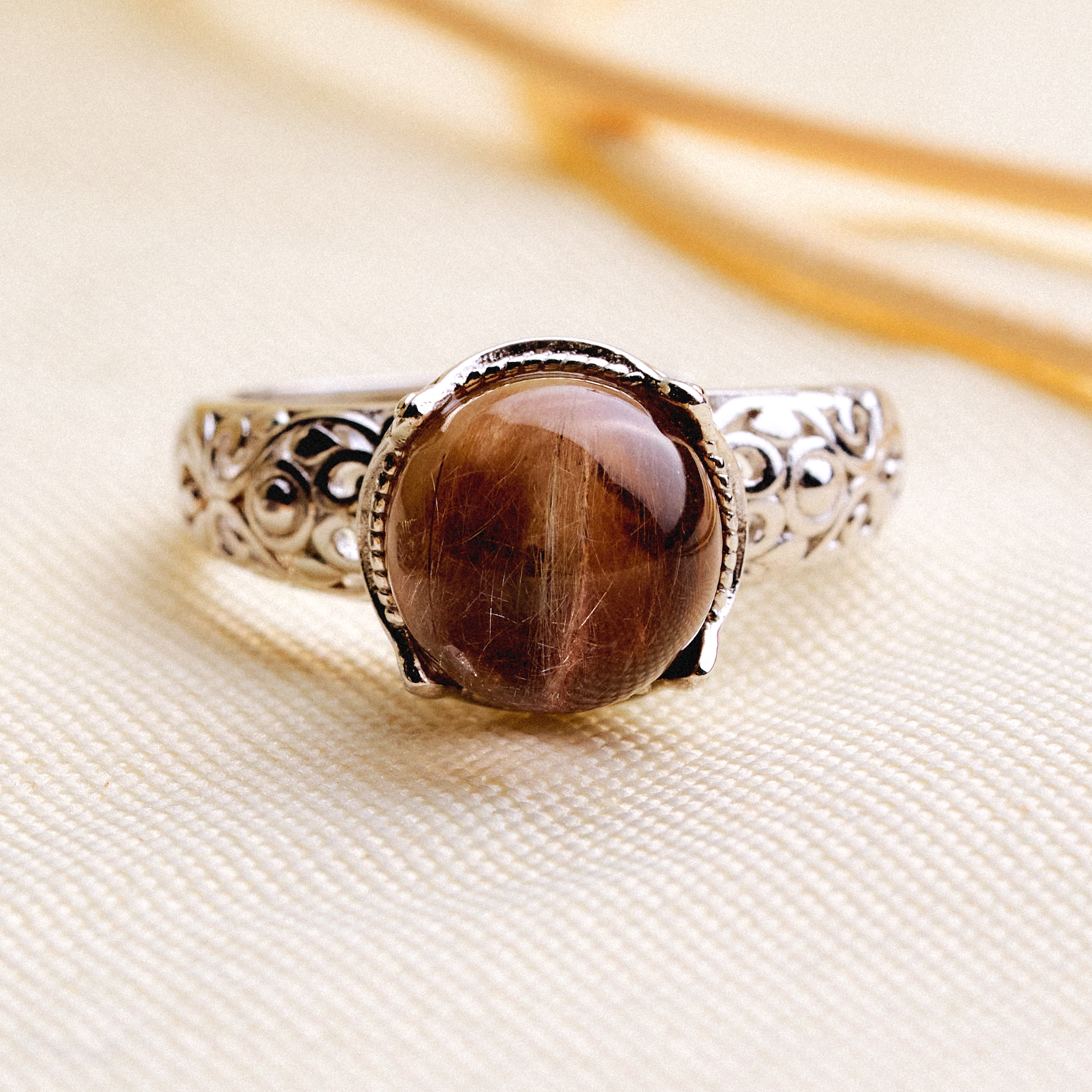 Macaroon Mood Ring