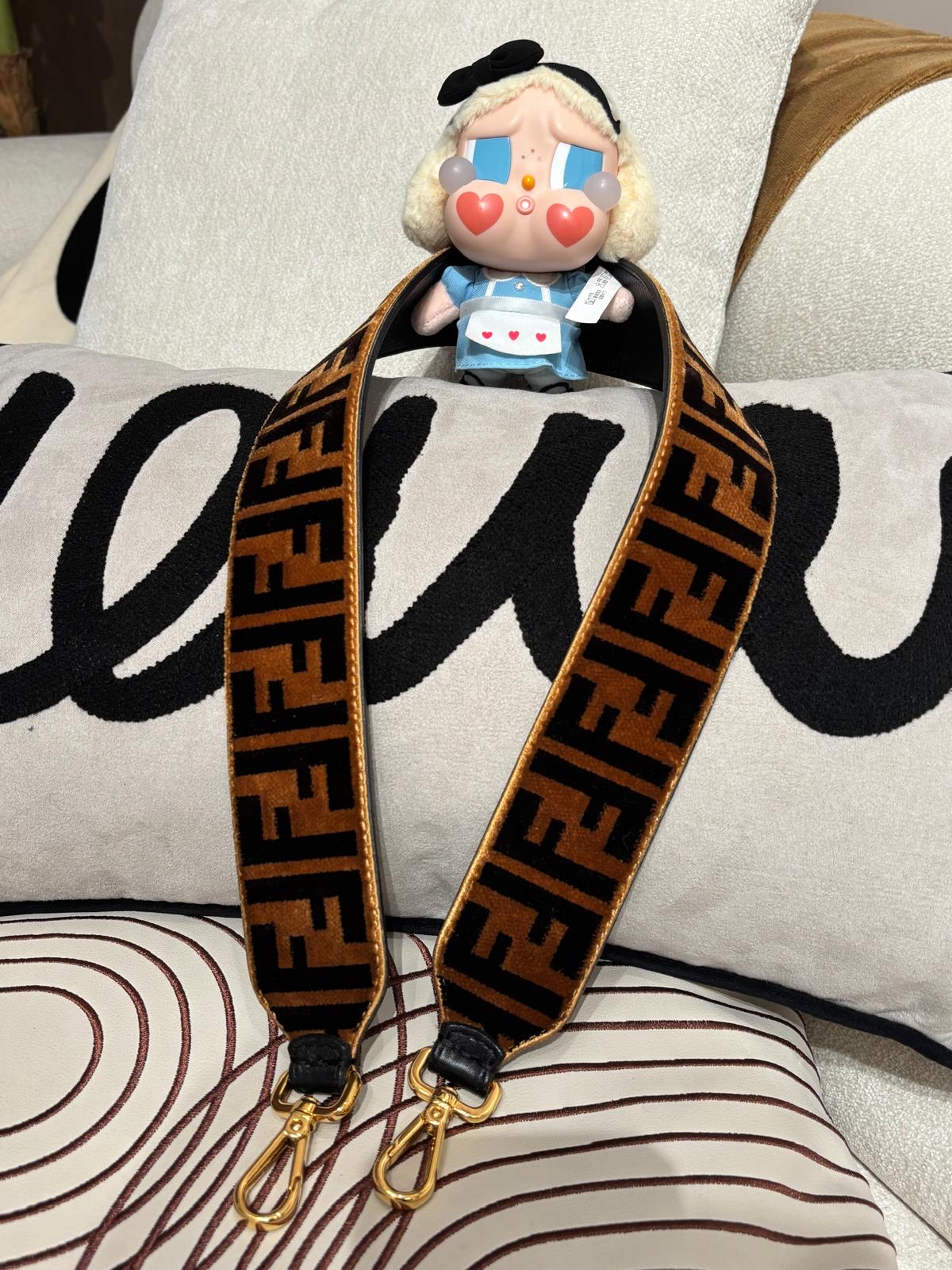 Fendi strap 手袋肩帶 ✨100%Authentic, 98% new