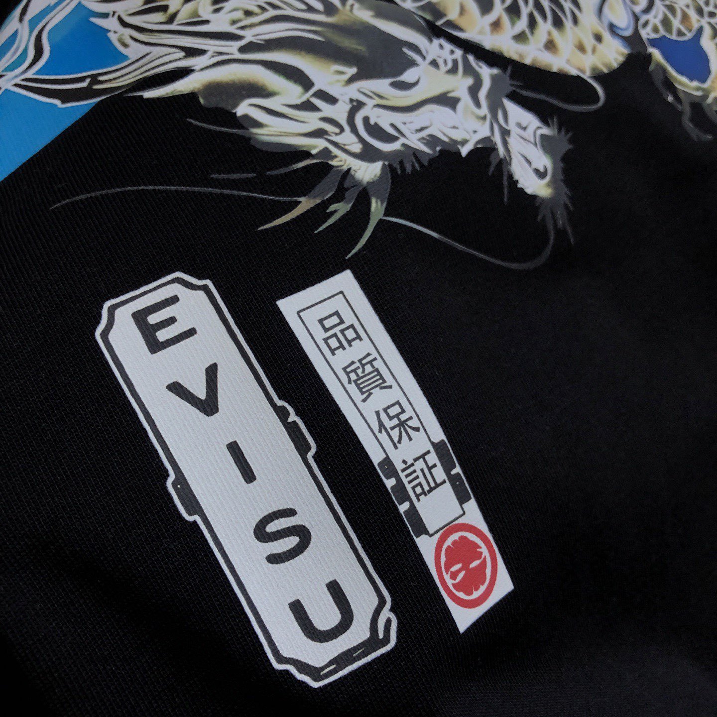 預訂 EVI SU 背印龍短袖Tee [貨號78966]