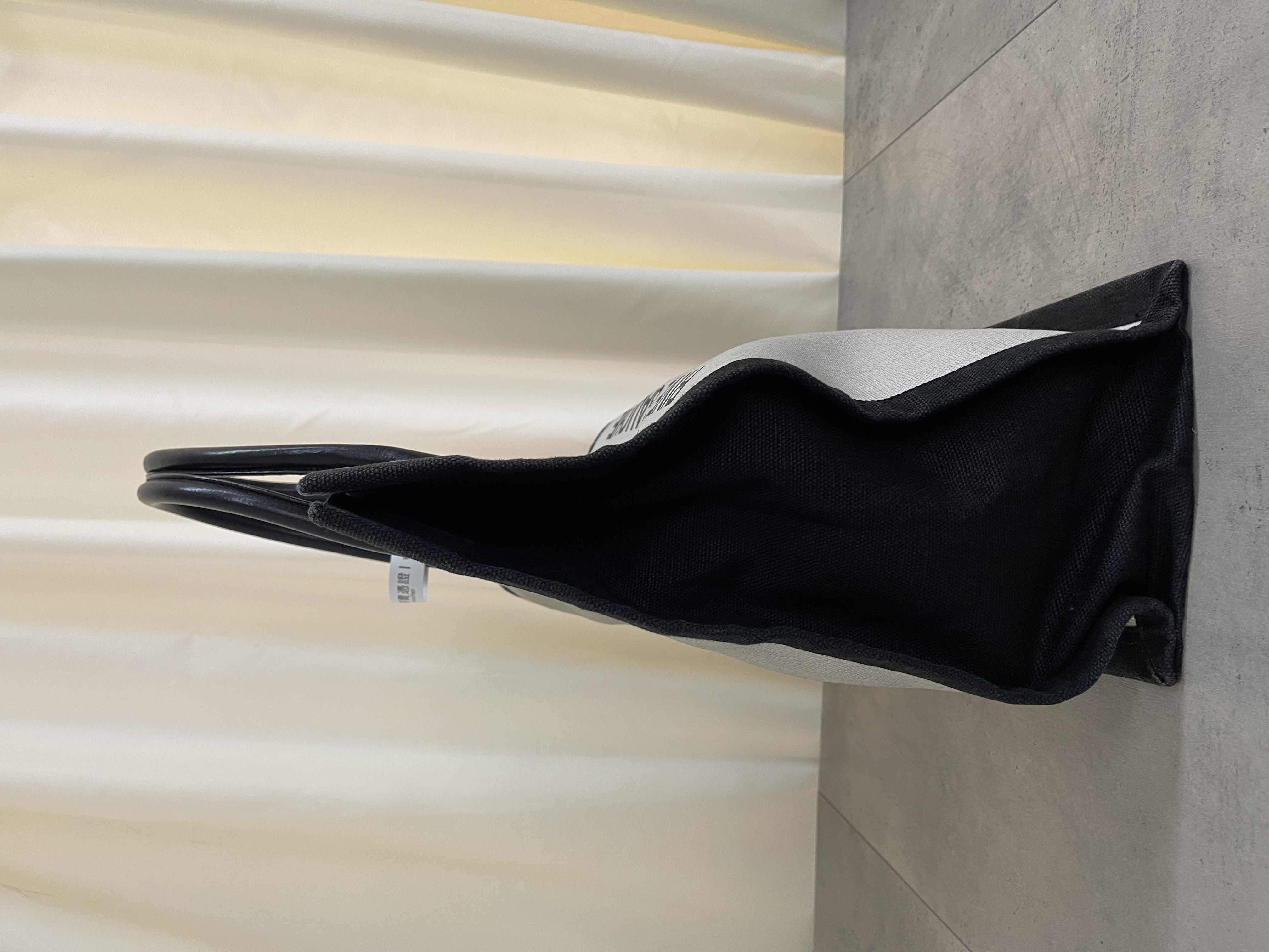 Pre-owned YSL Tote Bag/ Product Code: 26012507