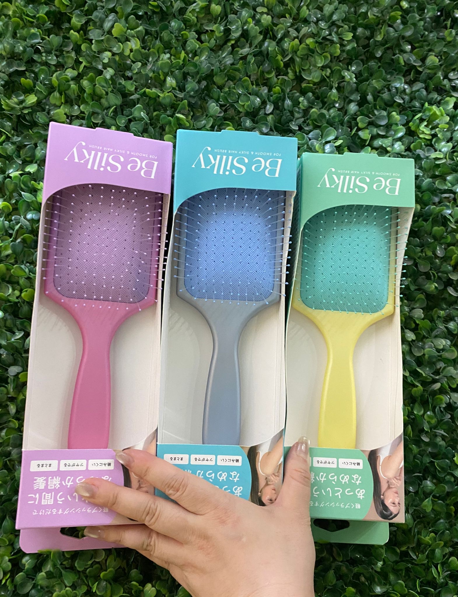 Be Silky馬卡龍氣墊按摩梳