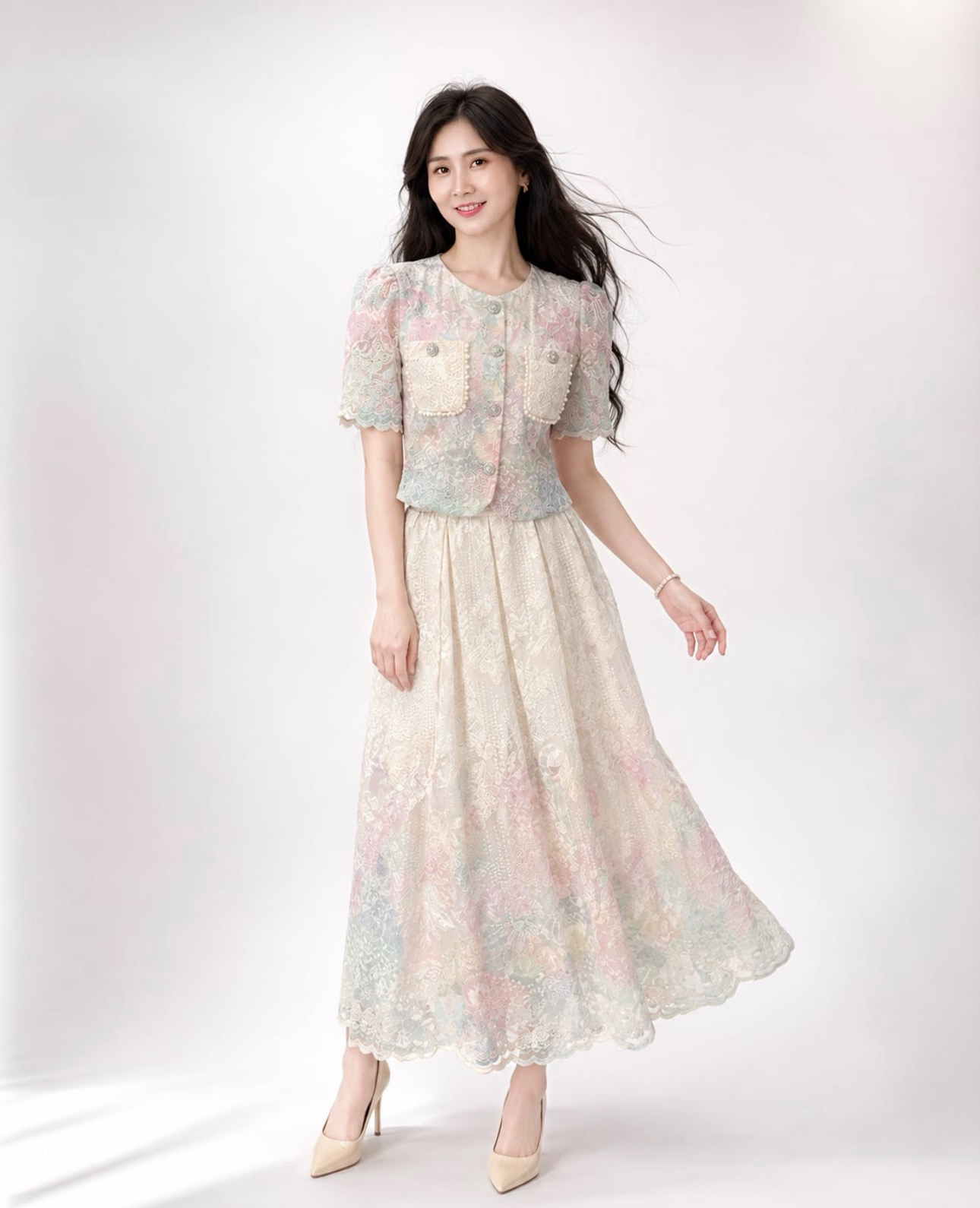 5125 Natividad Lacey Set Wear