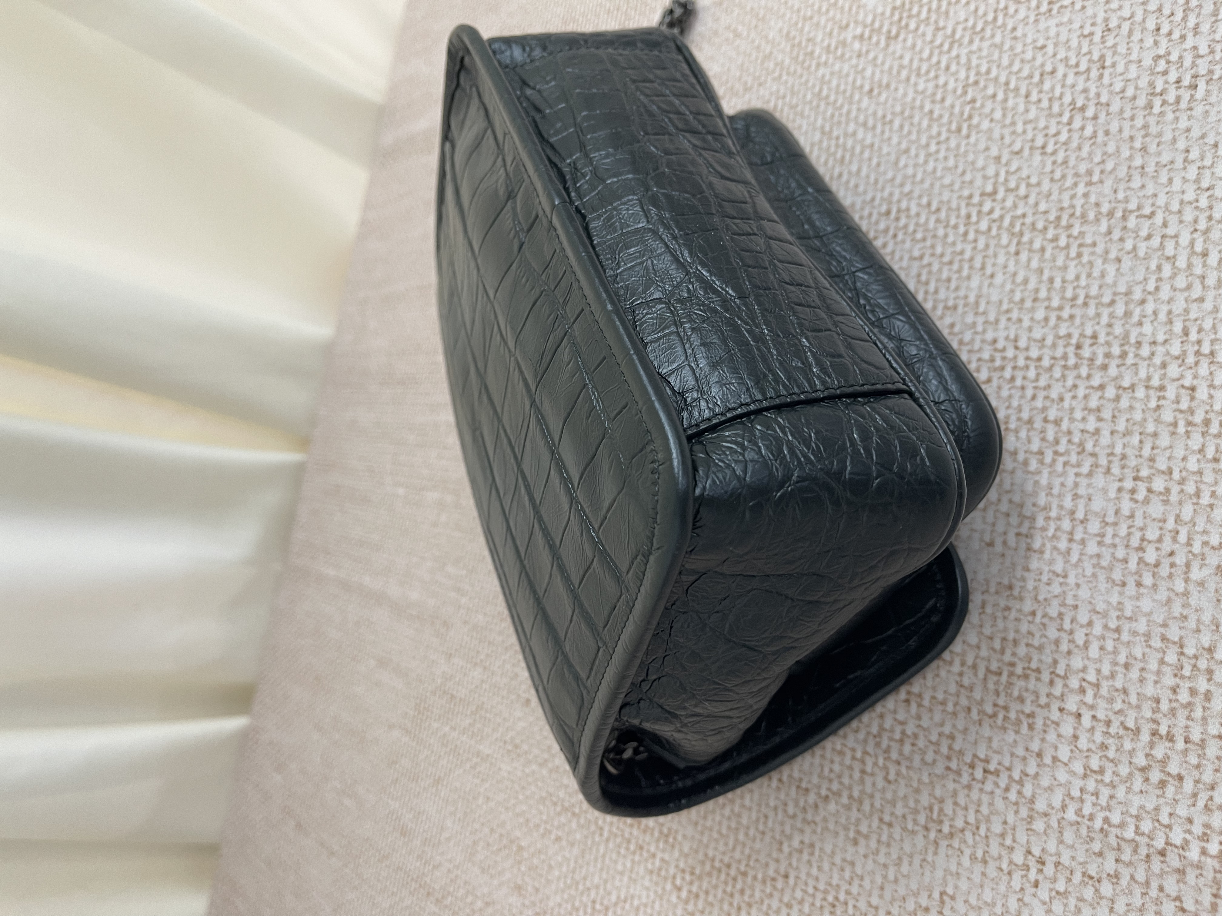 Pre-owned YSL Niki / Product Code: 26031703