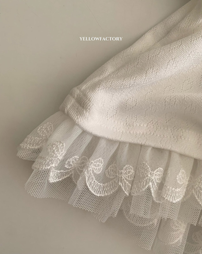 🇰🇷Yellowfactory tee