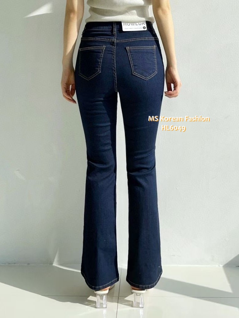 HL6049 韓國🌼Howluk拼接線條喇叭牛