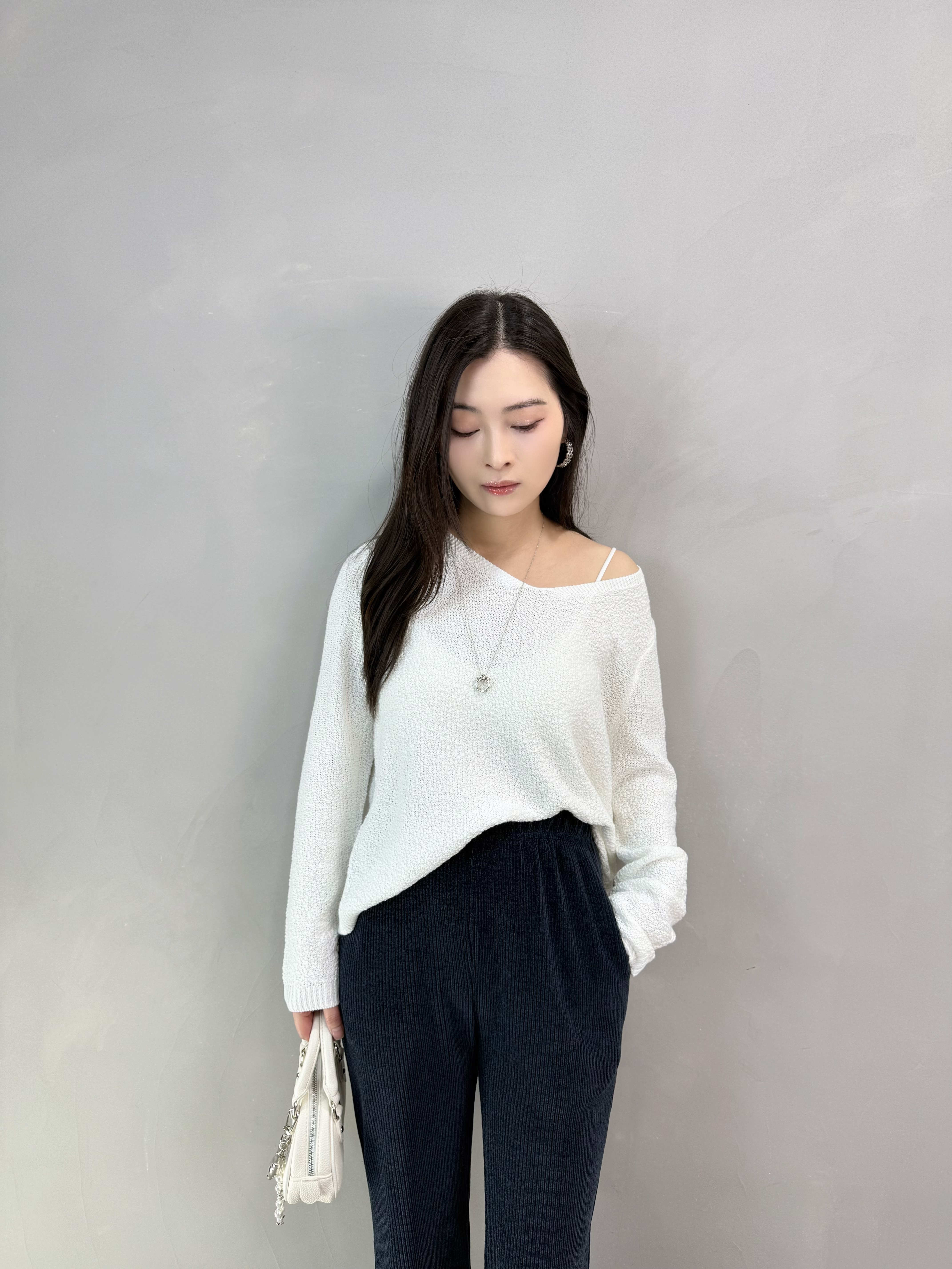 F83 V領超瘦線Top