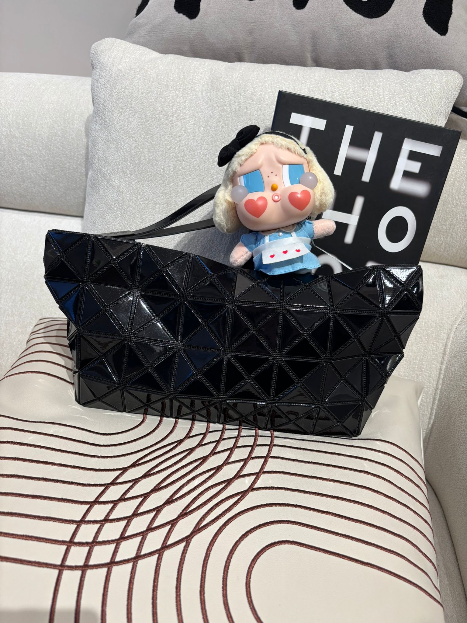 Issey miyake pouch 化妝袋 clutch  ,100%Authentic ,95%new✅dust bag 