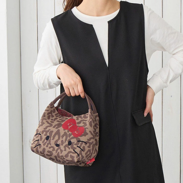 日本直送！Hello Kitty × ROOTOTE DELI V-Neck LEO 豹紋針織手袋