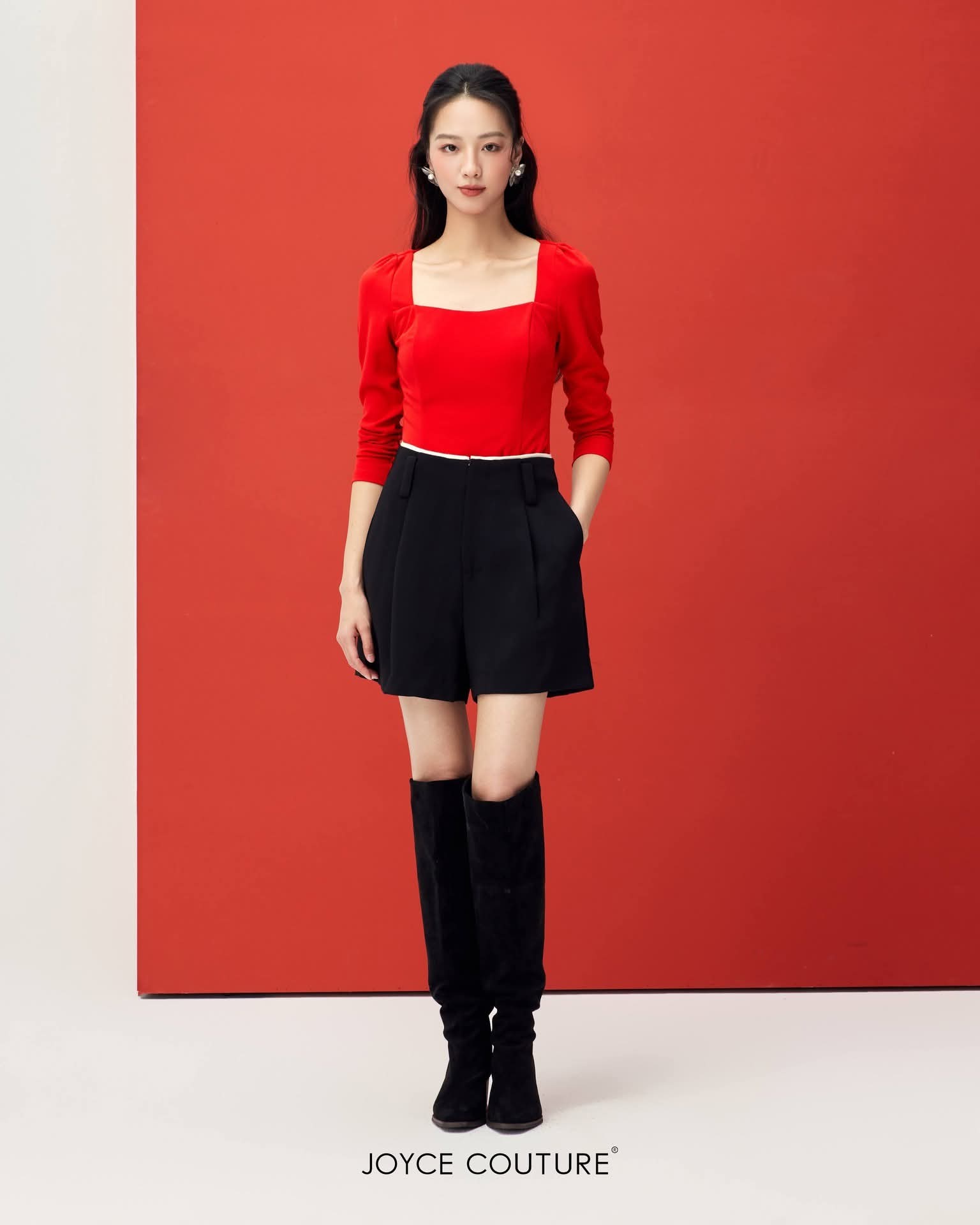 四方领自带胸垫上衣 T0773