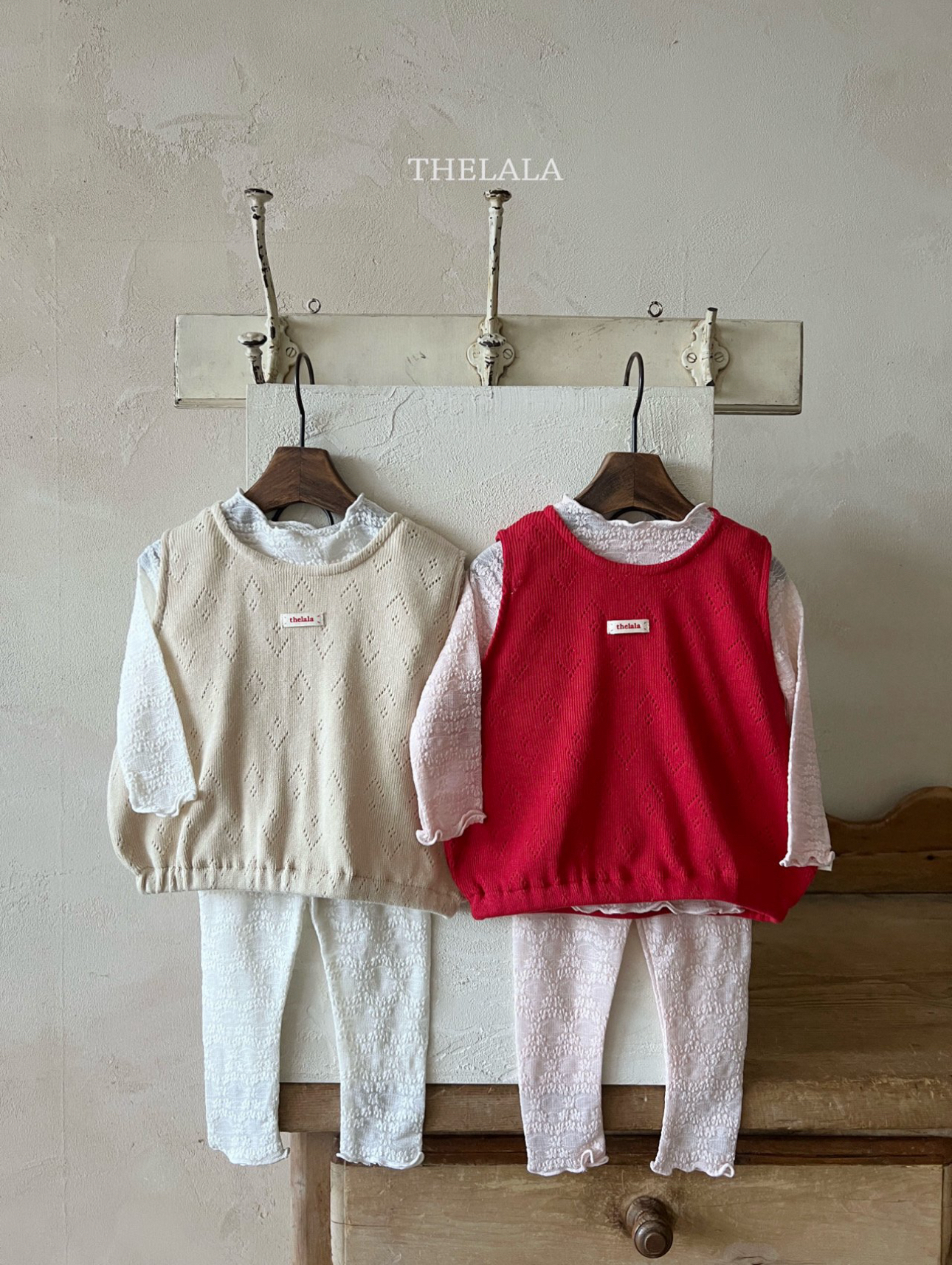 🌸預訂 韓國直送🌸🇰🇷THELALA兩色標籤通花背心胸衣