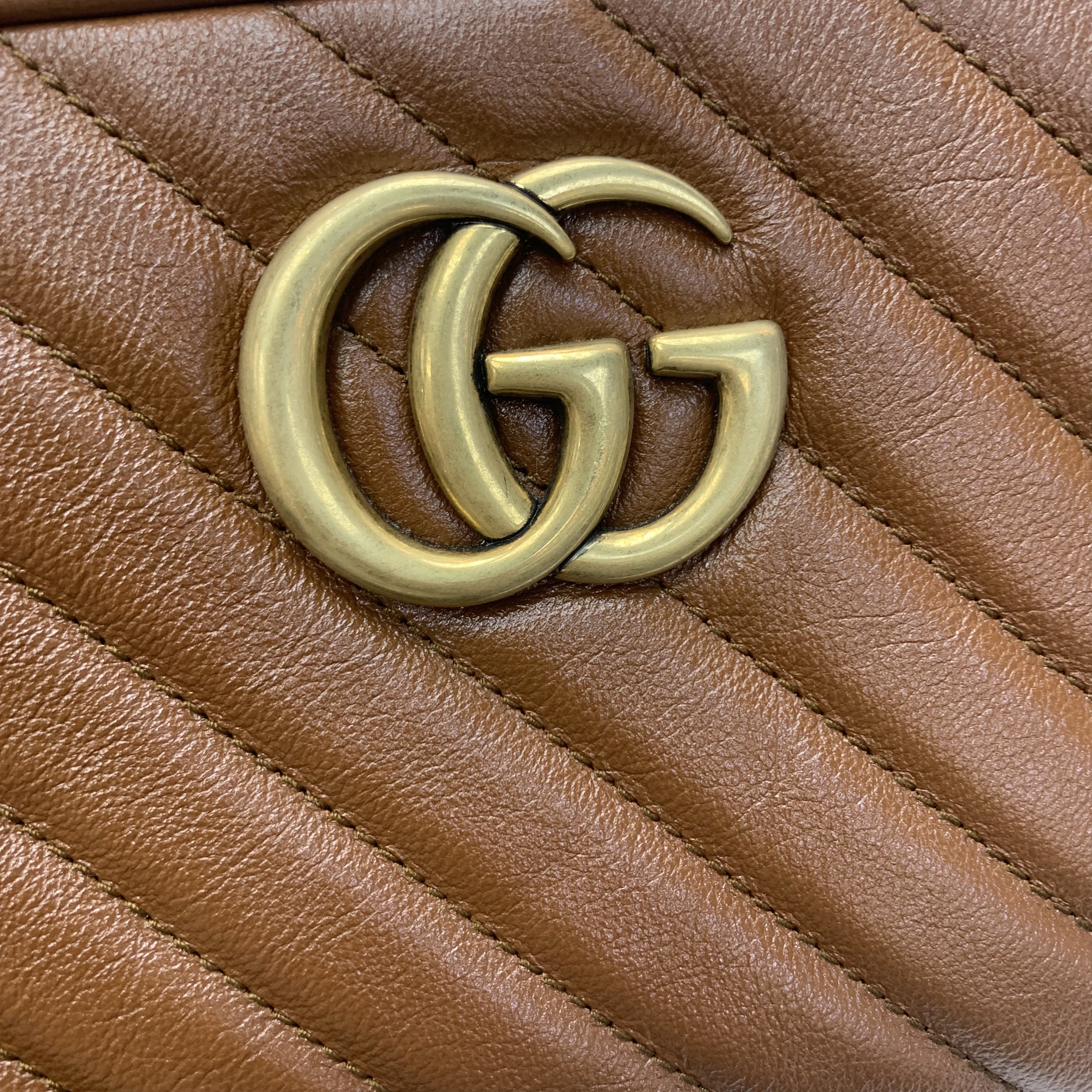 Gucci GG Marmont相機包 焦糖色熱門款