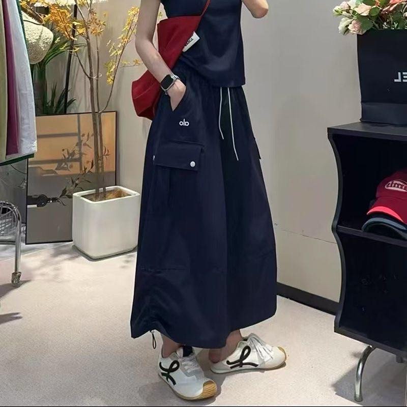 山系輕薄防風半截裙